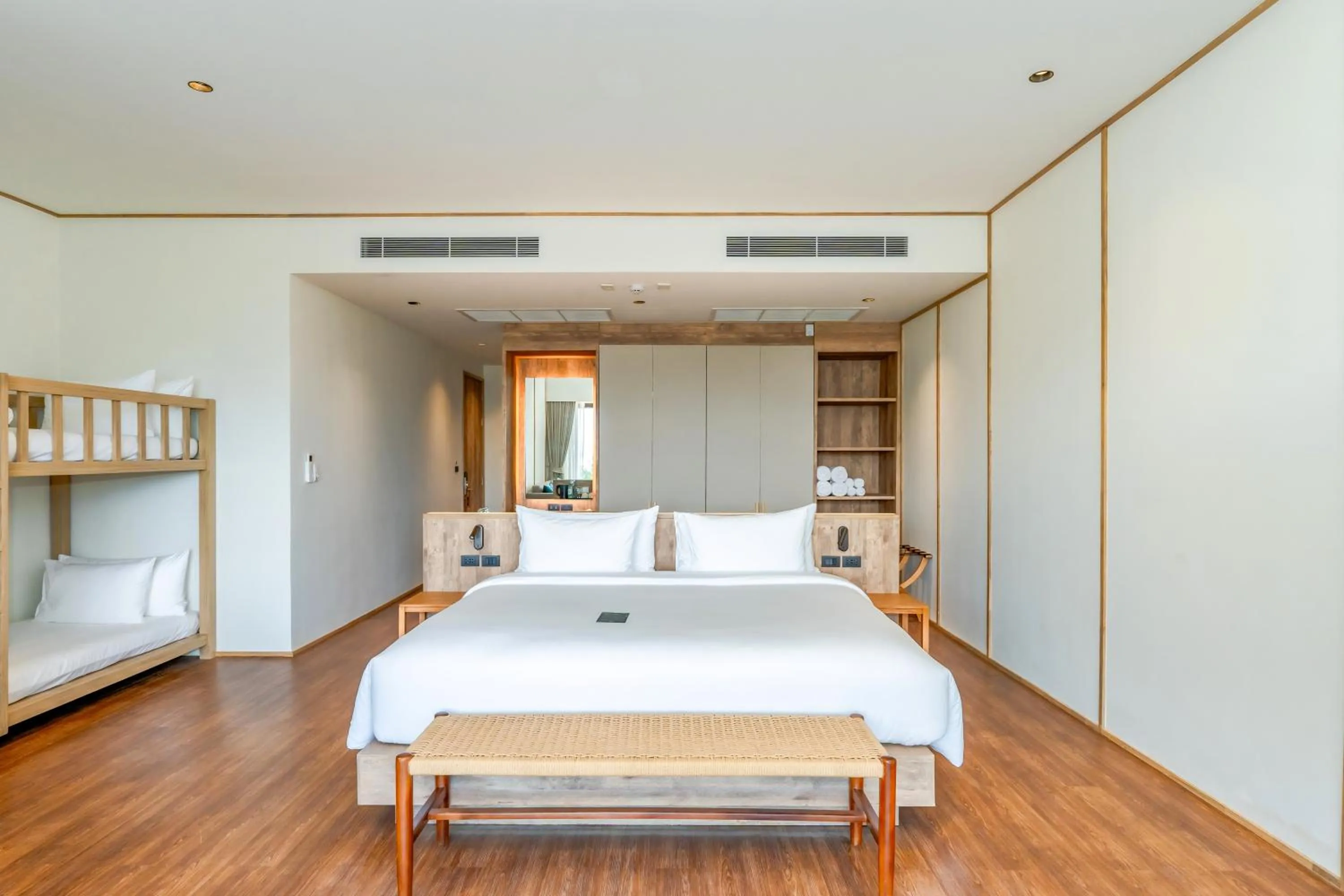 Bed in Beyond Skywalk Nangshi