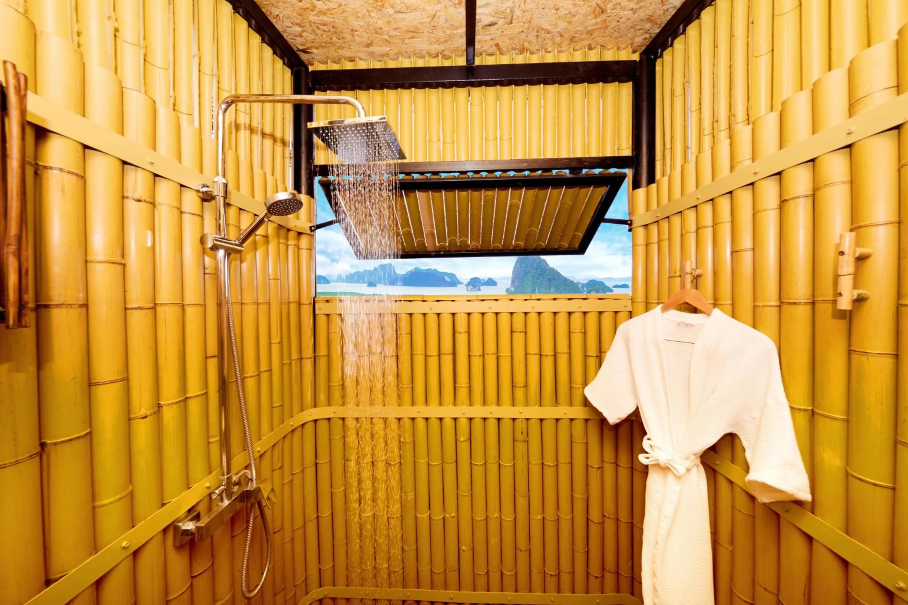 Bathroom in Beyond Skywalk Nangshi