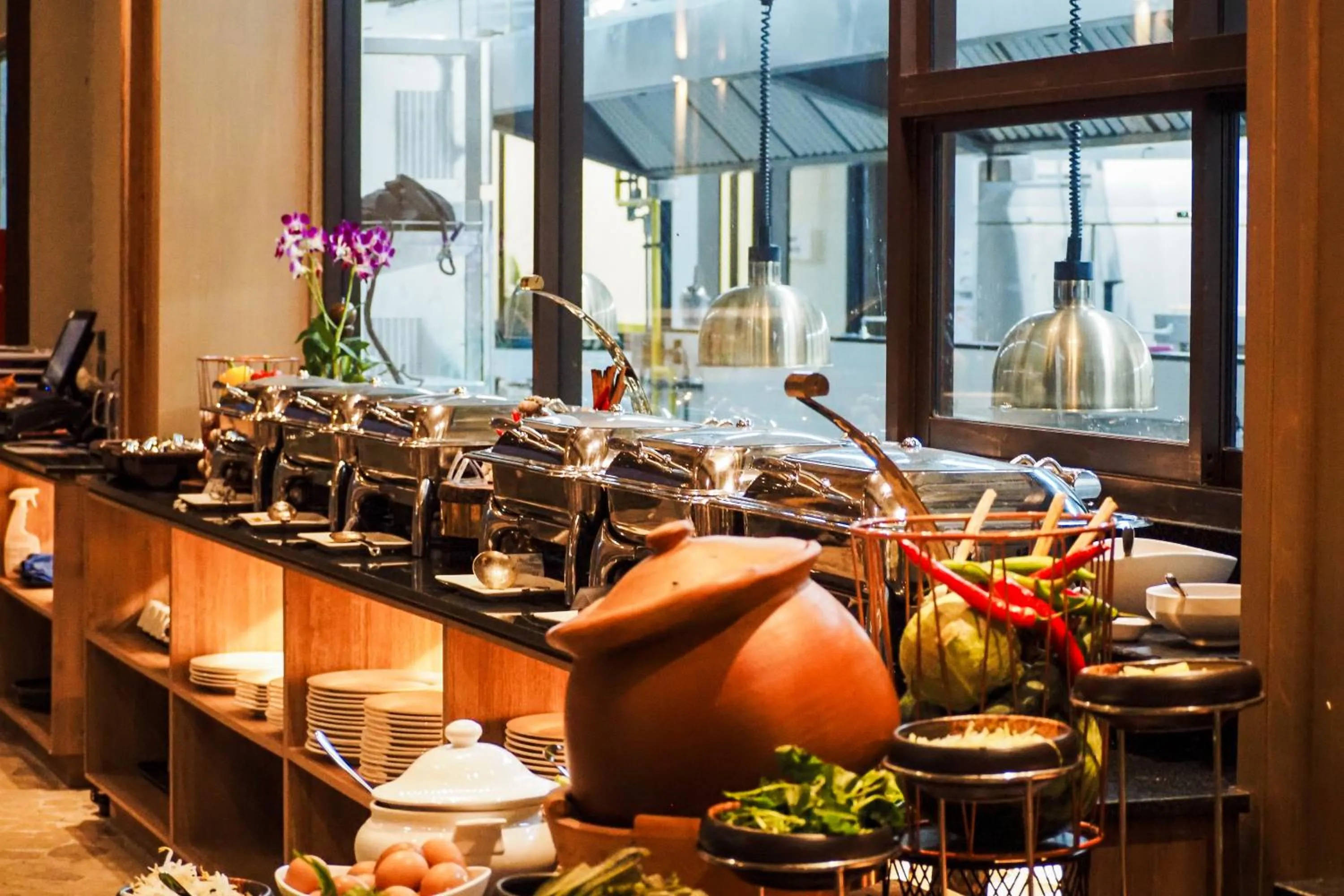 Restaurant/places to eat in Beyond Skywalk Nangshi