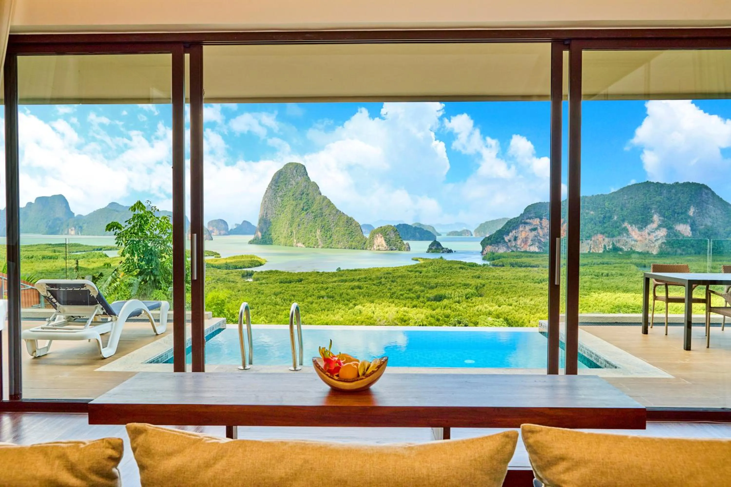 Balcony/Terrace in Beyond Skywalk Nangshi