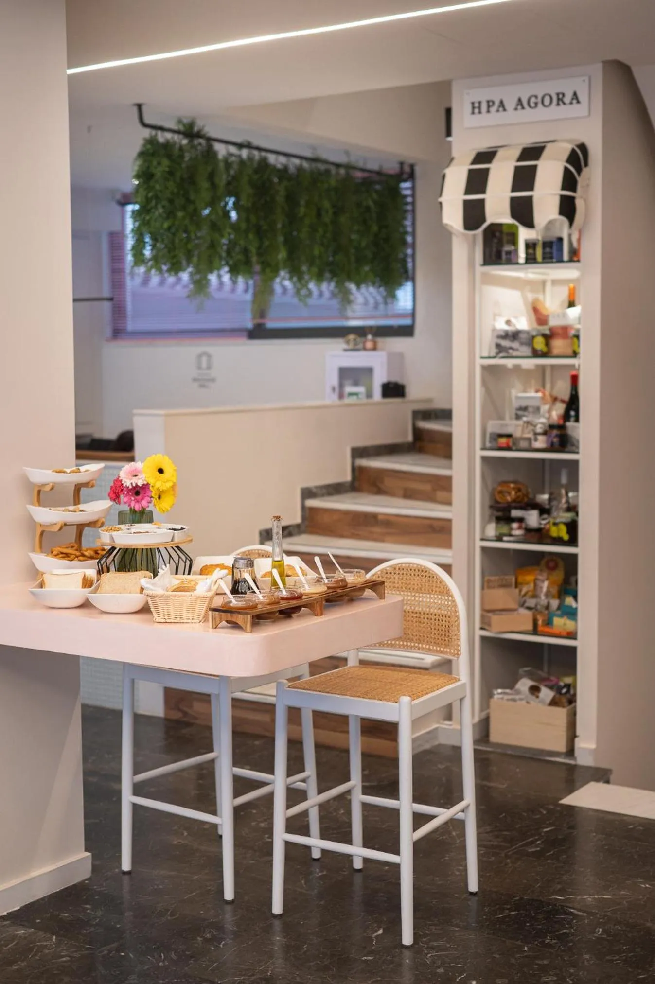 Communal lounge/ TV room in IRA - ΗΡΑ Hotel