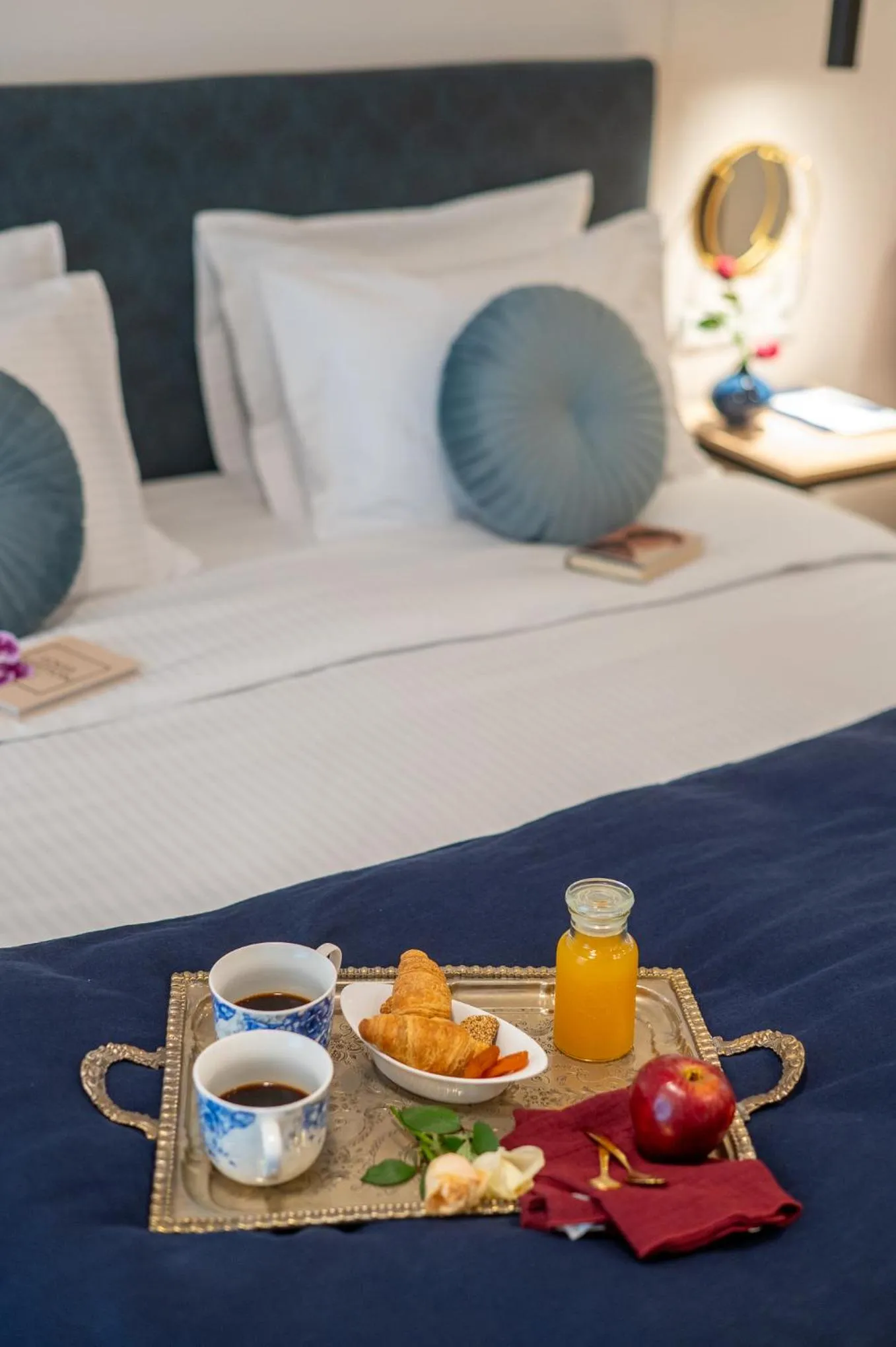 Food and drinks, Bed in IRA - ΗΡΑ Hotel