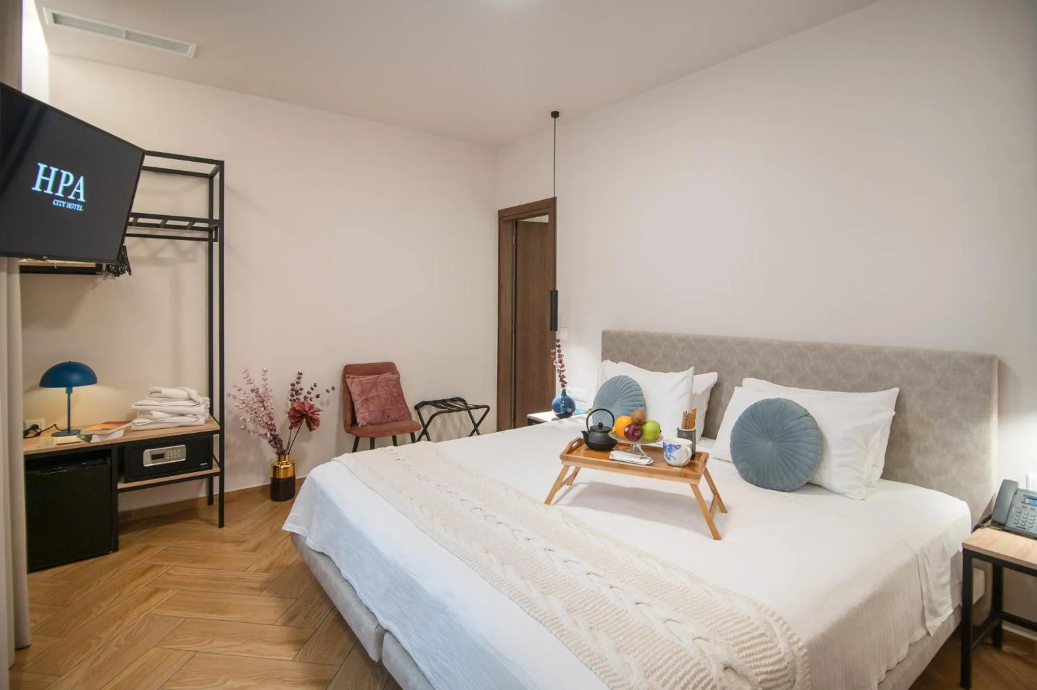 Bed in IRA - ΗΡΑ Hotel