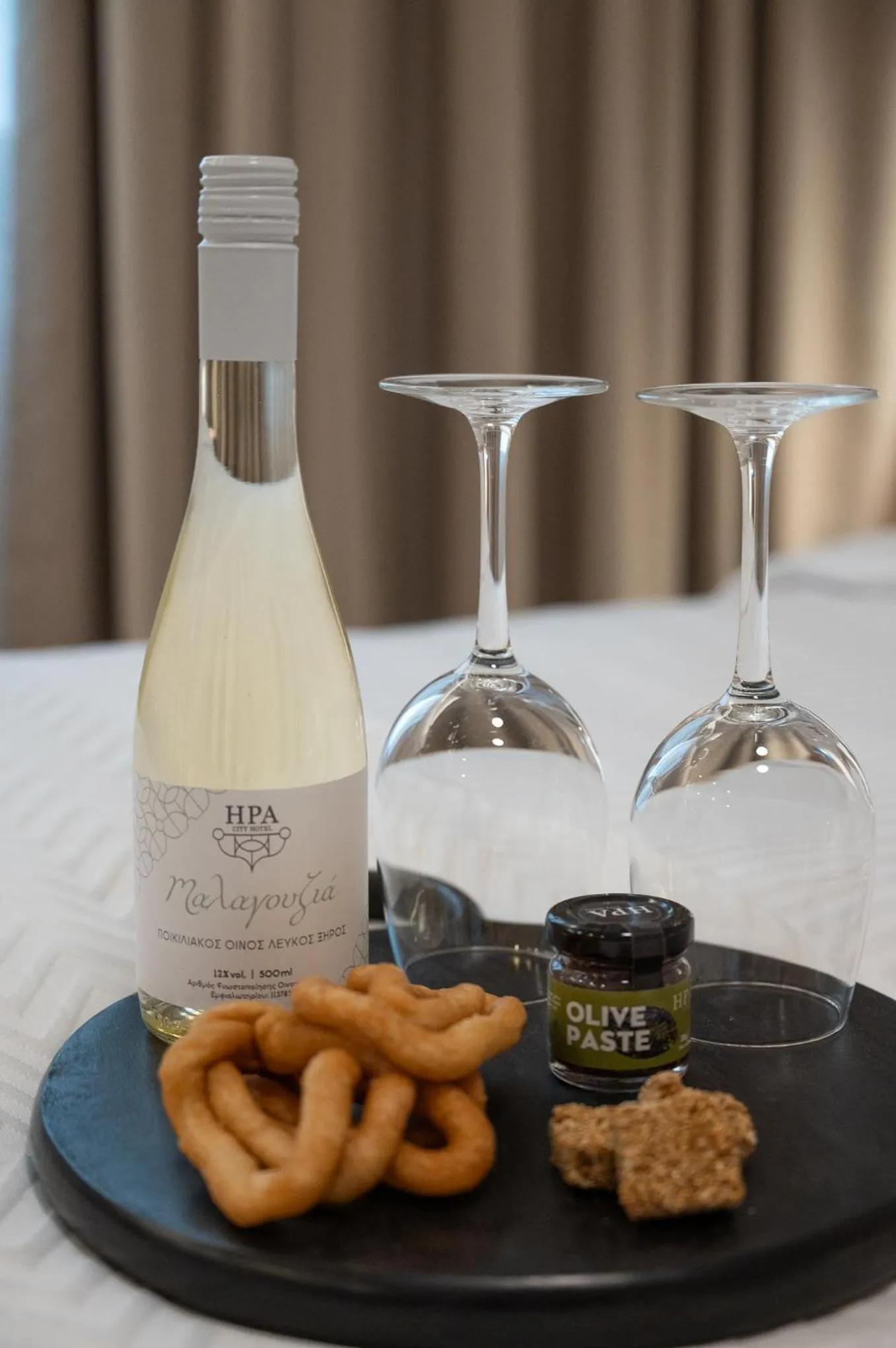 Food and drinks in IRA - ΗΡΑ Hotel