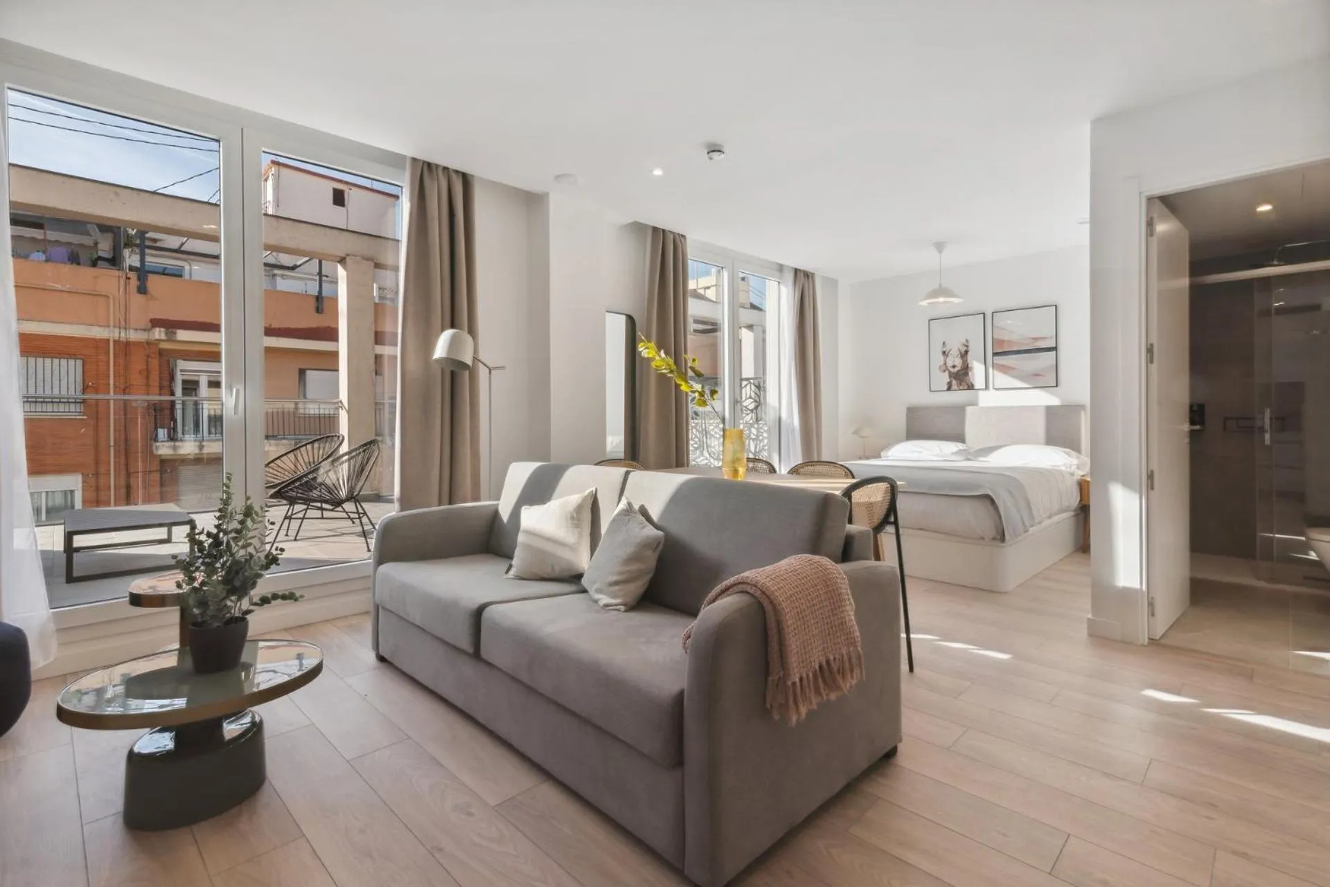 Limehome Valencia Carrer del Pare Palau i Quer