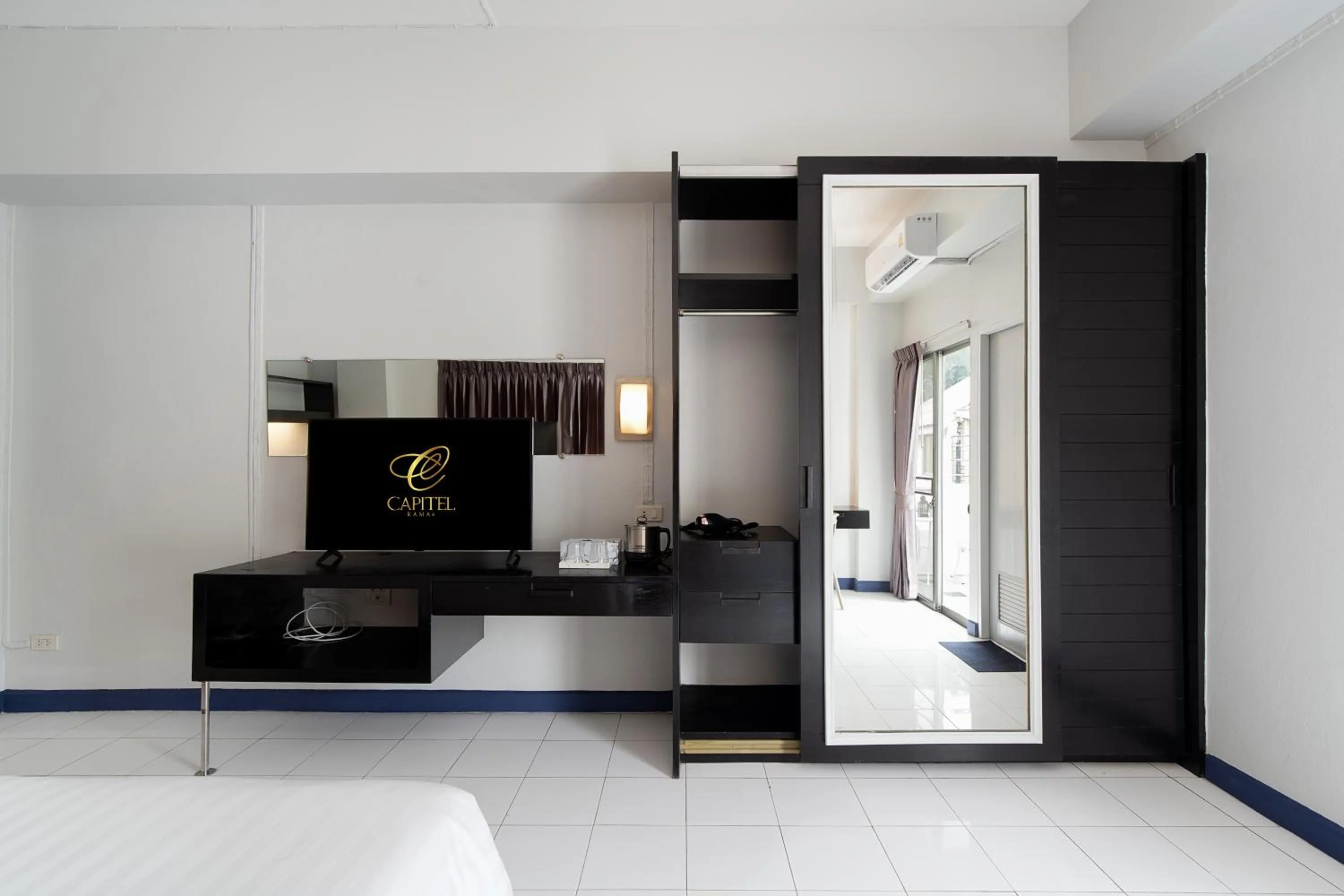 TV and multimedia, Bed in Capitel Rama 4