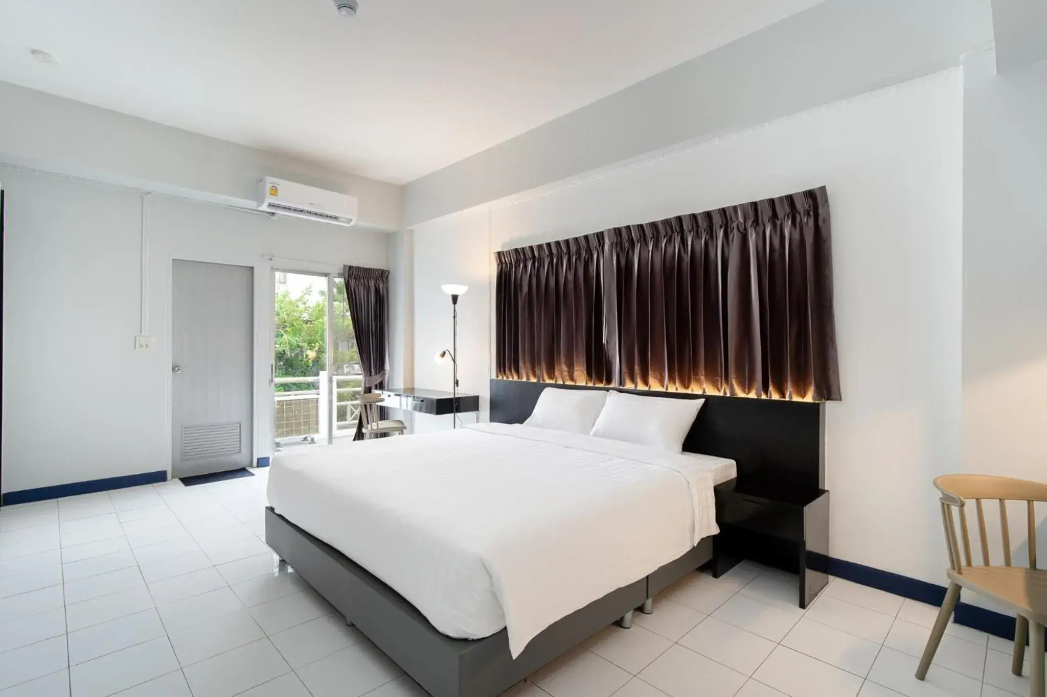 Standard Double Room in Capitel Rama 4 Standard Double Room in Capitel Rama 4