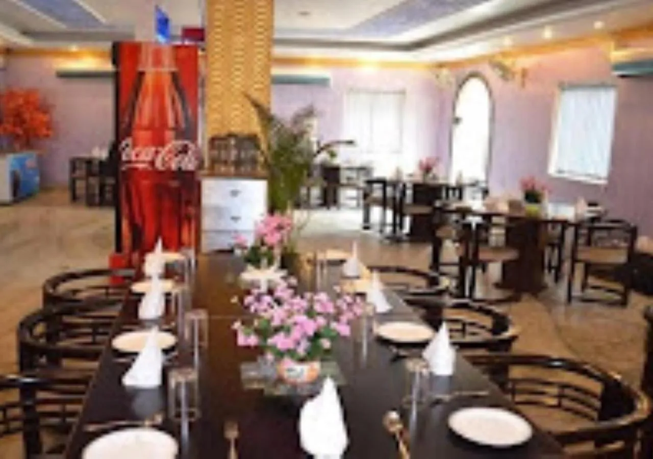 Restaurant/places to eat in Hotel R.K.Palace Jharkhand