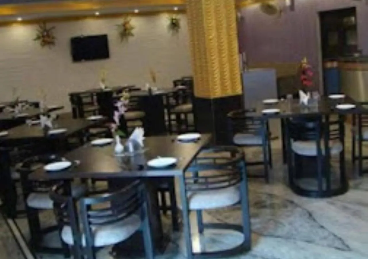 Restaurant/places to eat in Hotel R.K.Palace Jharkhand