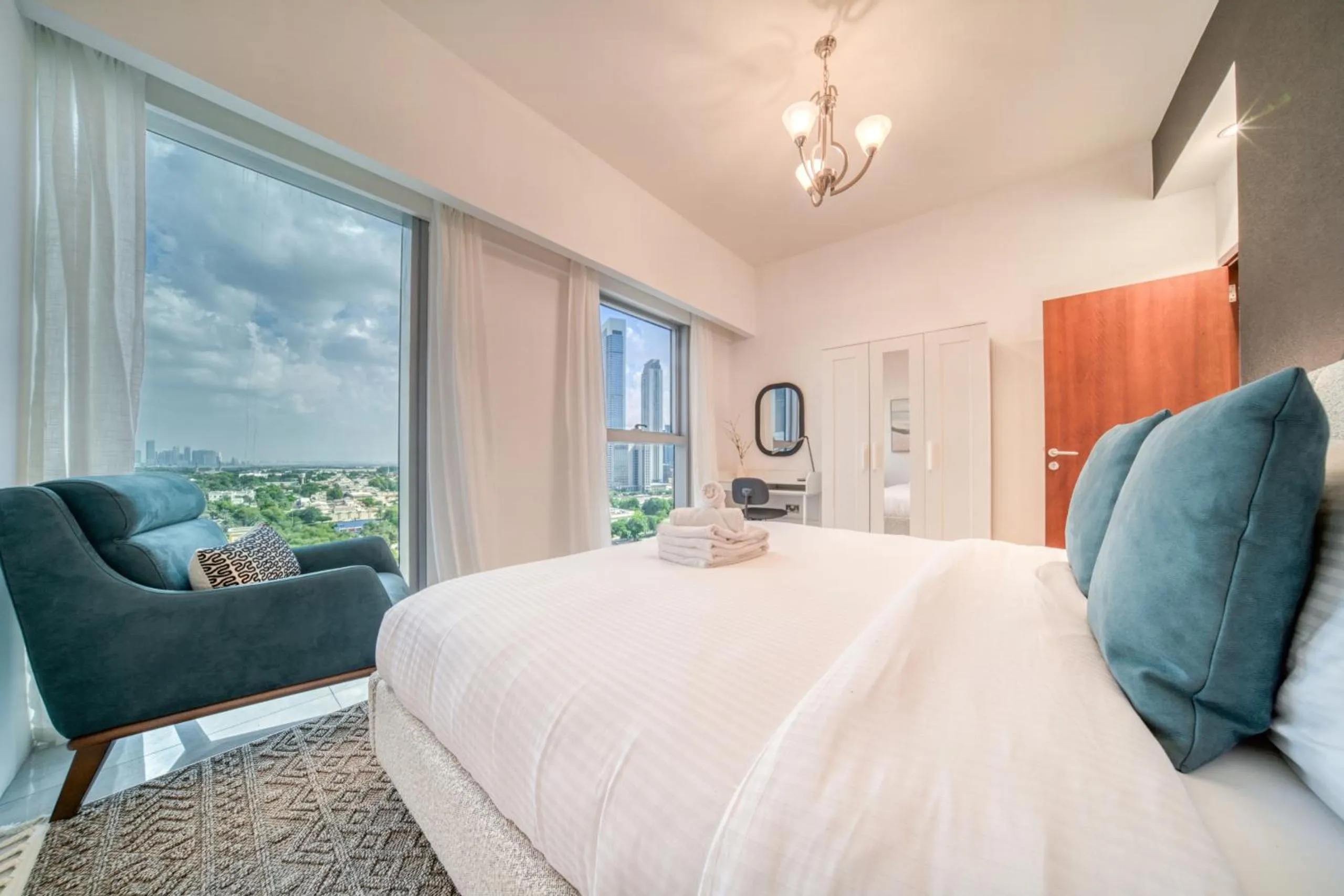 Bed in Central Park Towers, City View - DIFC - Mint Stay