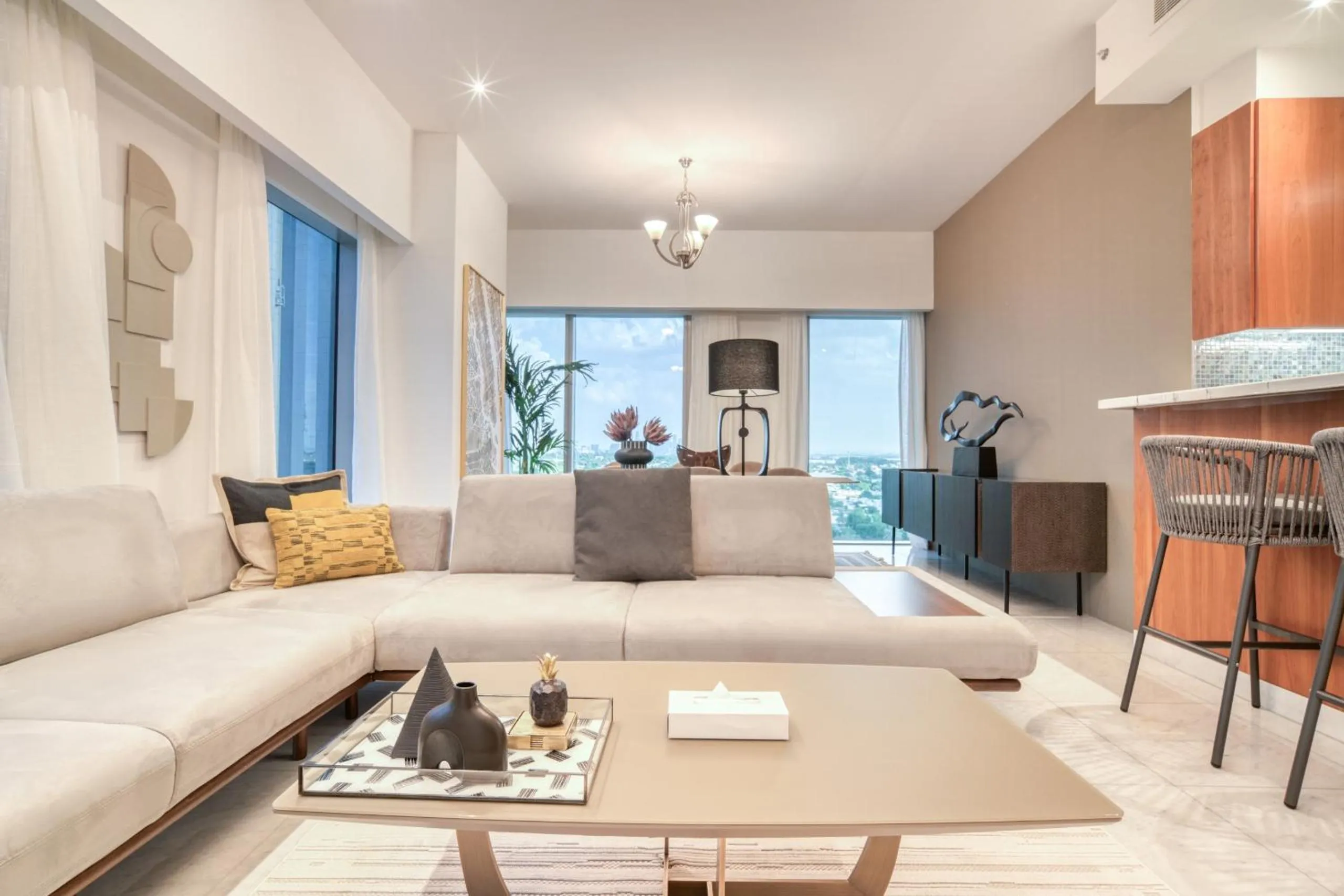 Central Park Towers, City View - DIFC - Mint Stay