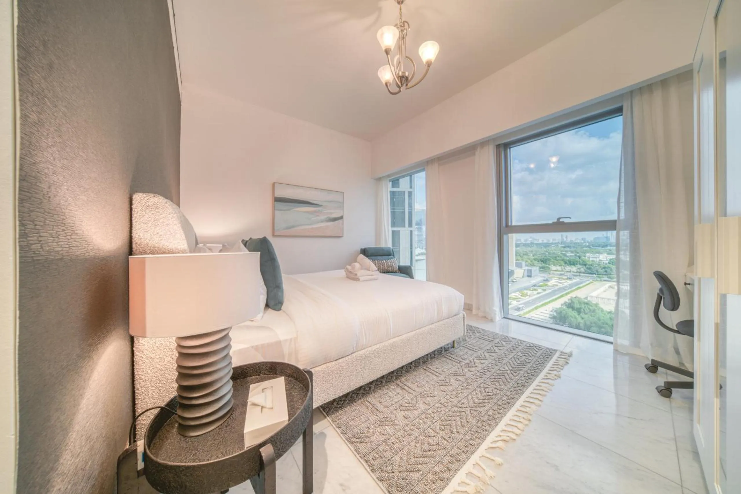Bed in Central Park Towers, City View - DIFC - Mint Stay