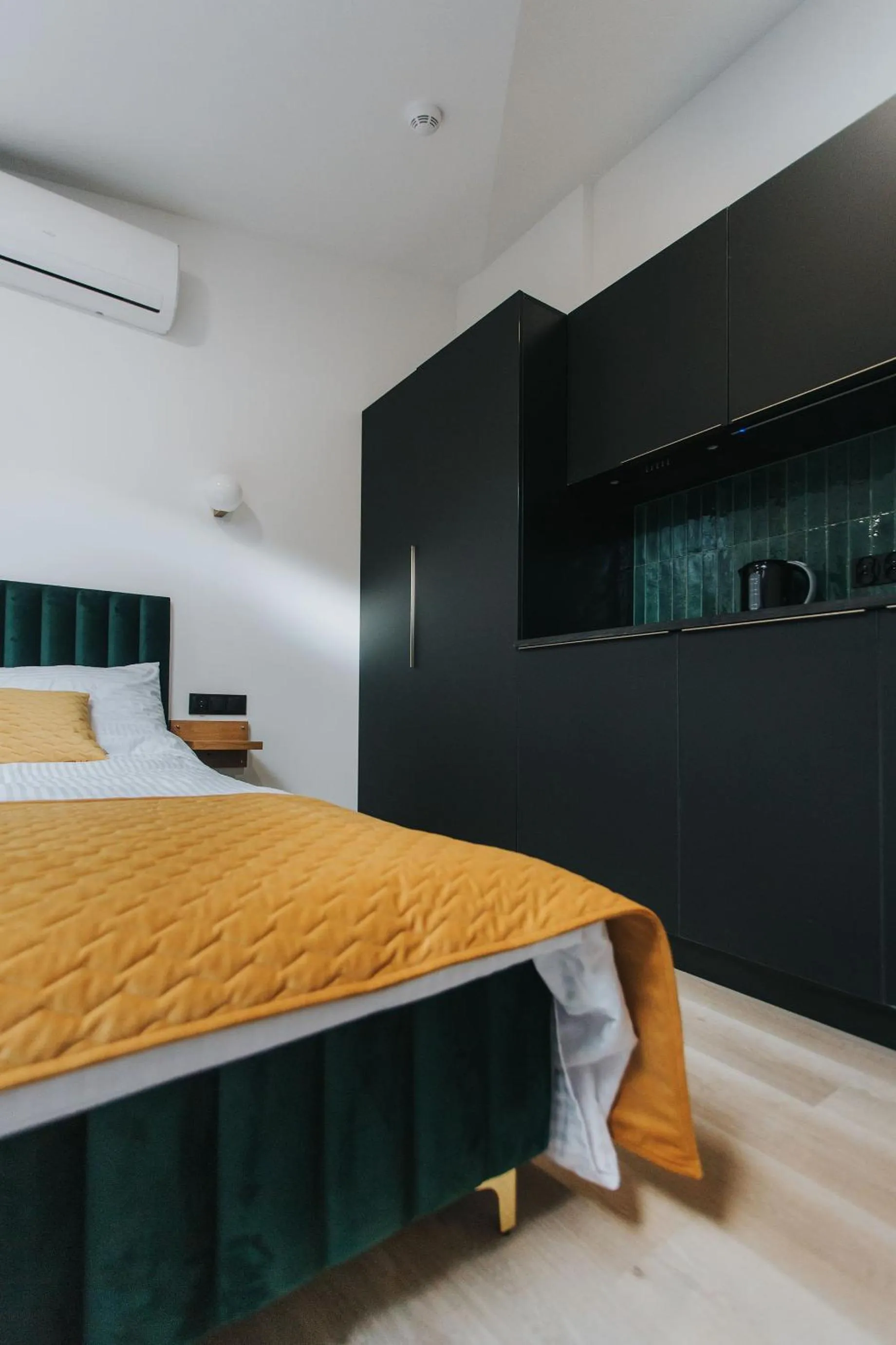 Photo of the whole room, Bed in Apartamenty BIBLIO