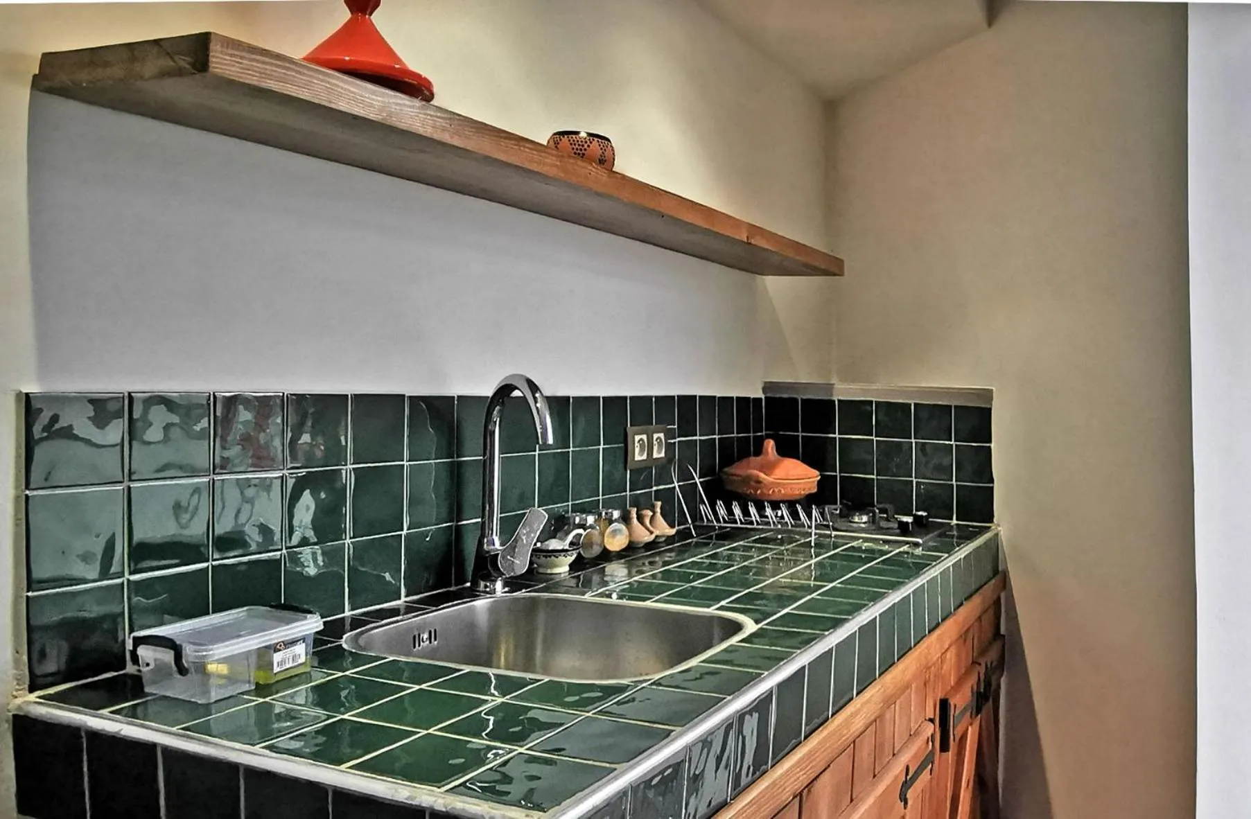 Kitchen or kitchenette in Aparthotel Dar Nowara Chaouen