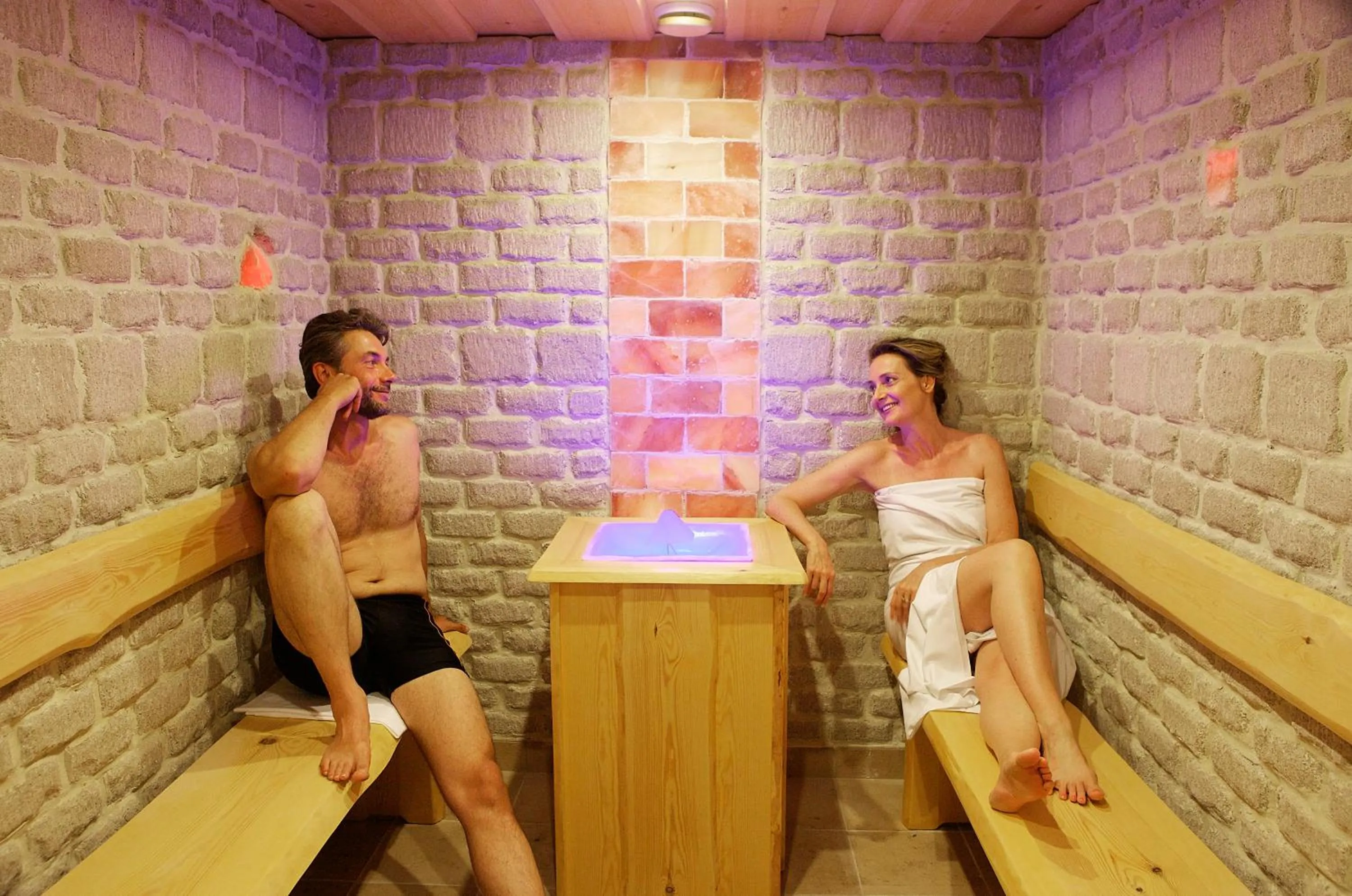 Spa and wellness centre/facilities in Barack Thermal Hotel and Spa