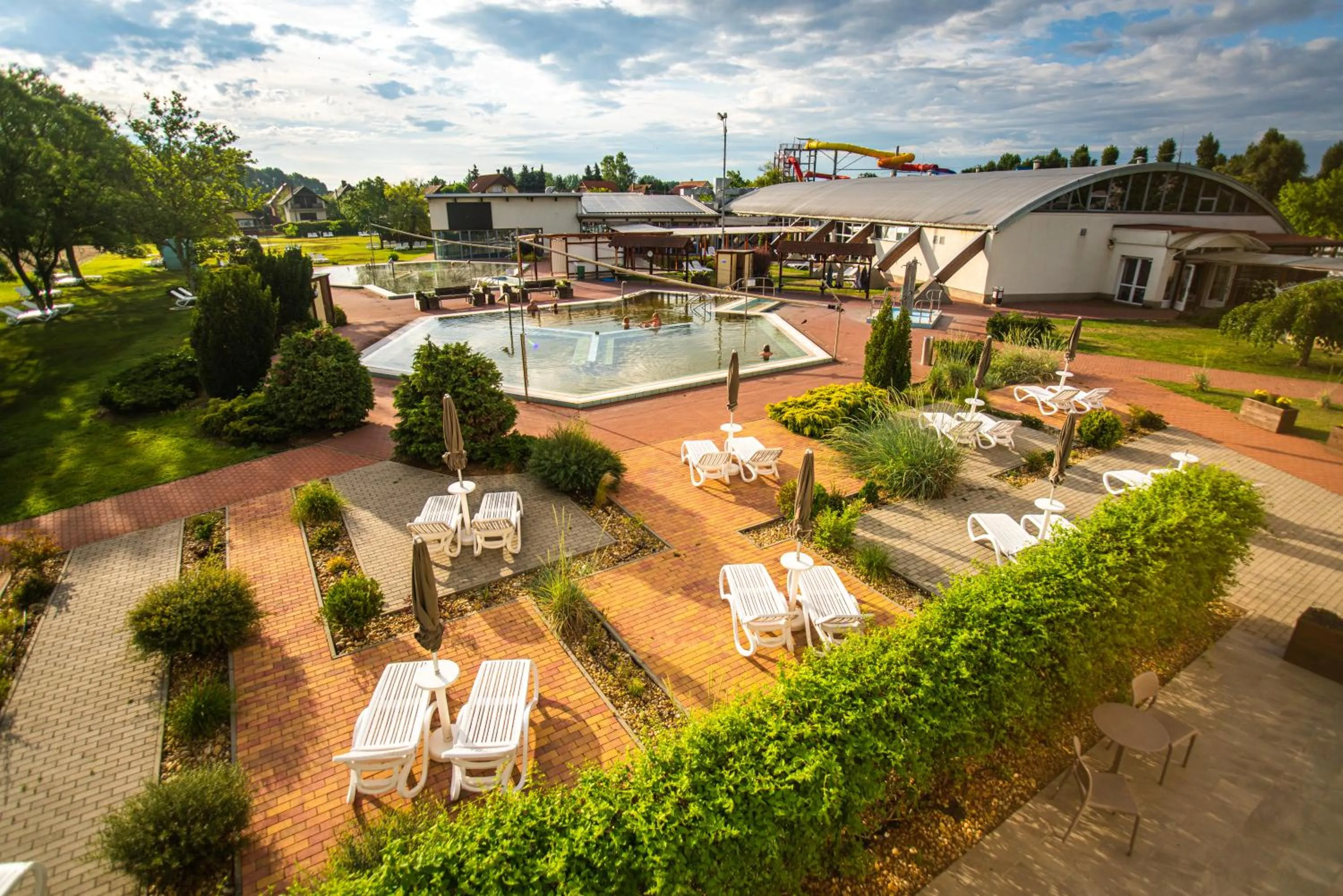 Swimming pool in Barack Thermal Hotel and Spa