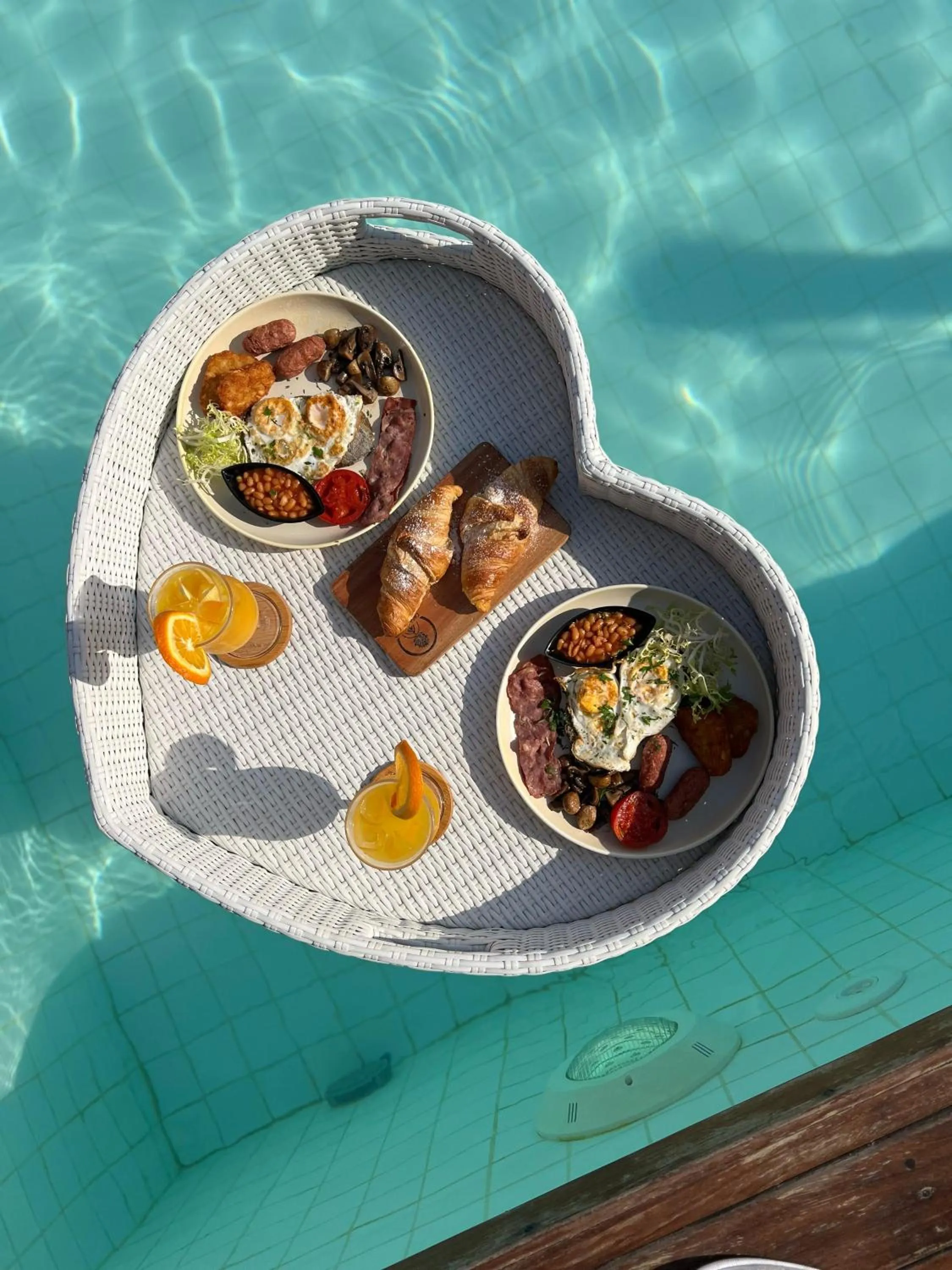 Food and drinks in Casa Mikoko Resort