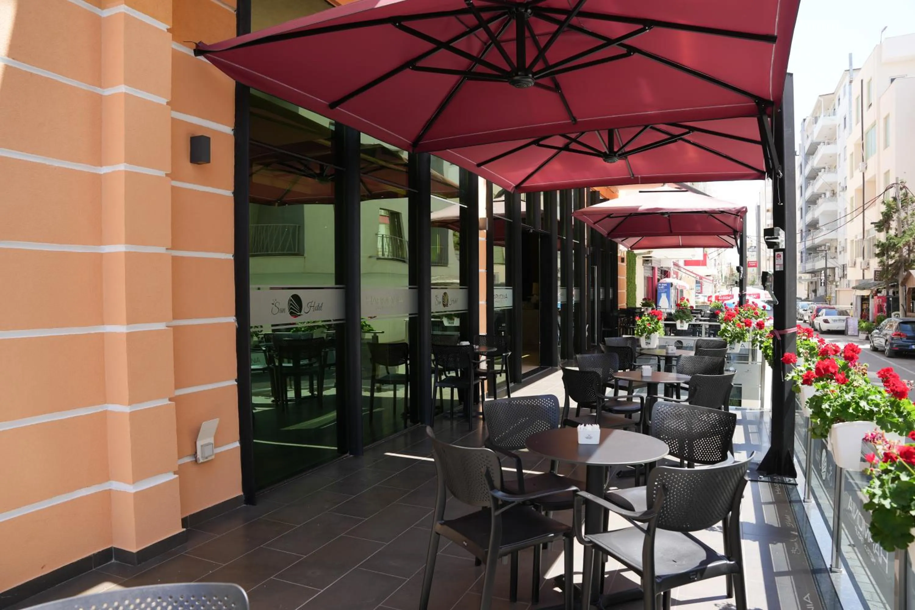 Lounge or bar in Sun Hotel