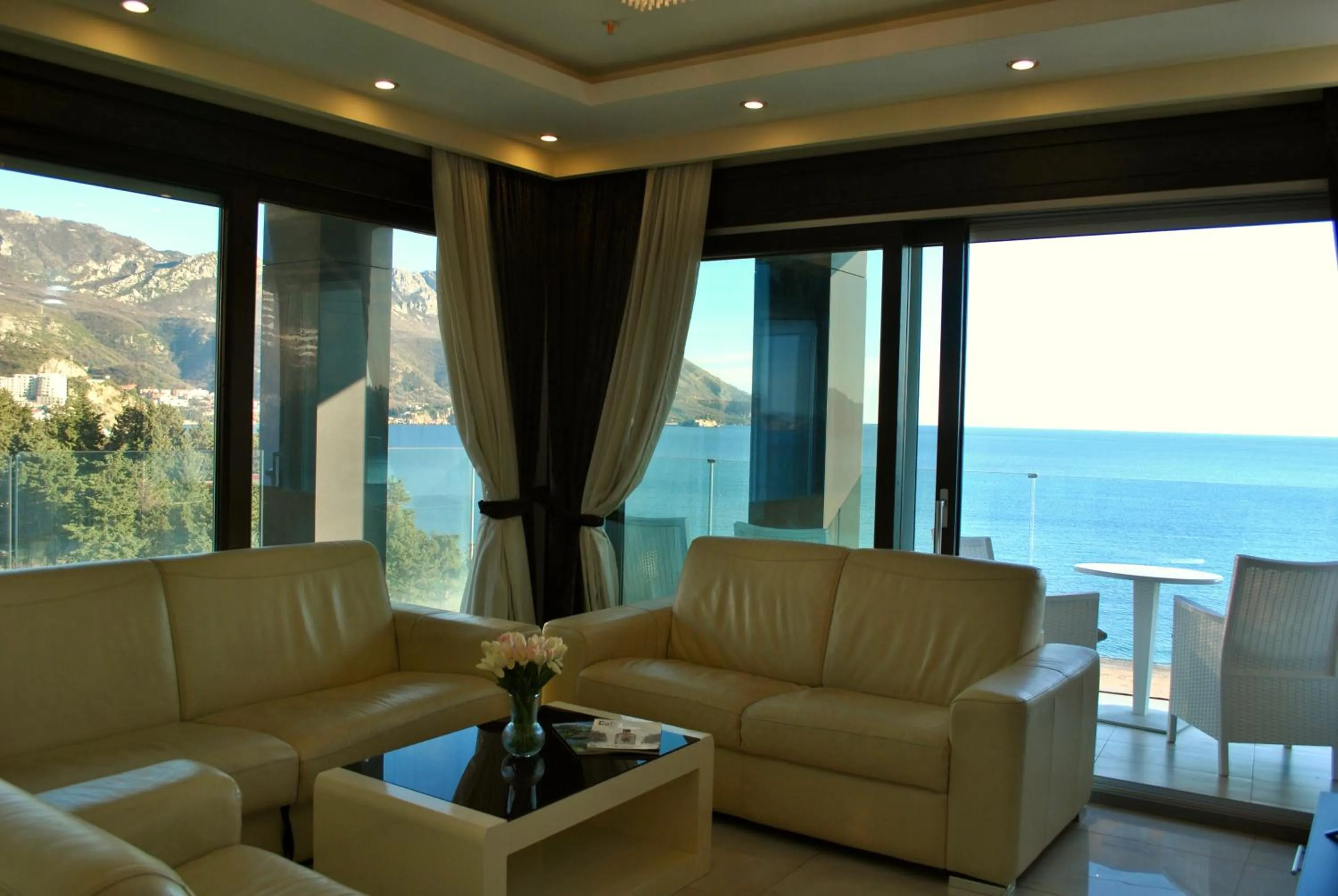 Property building in Shine residence