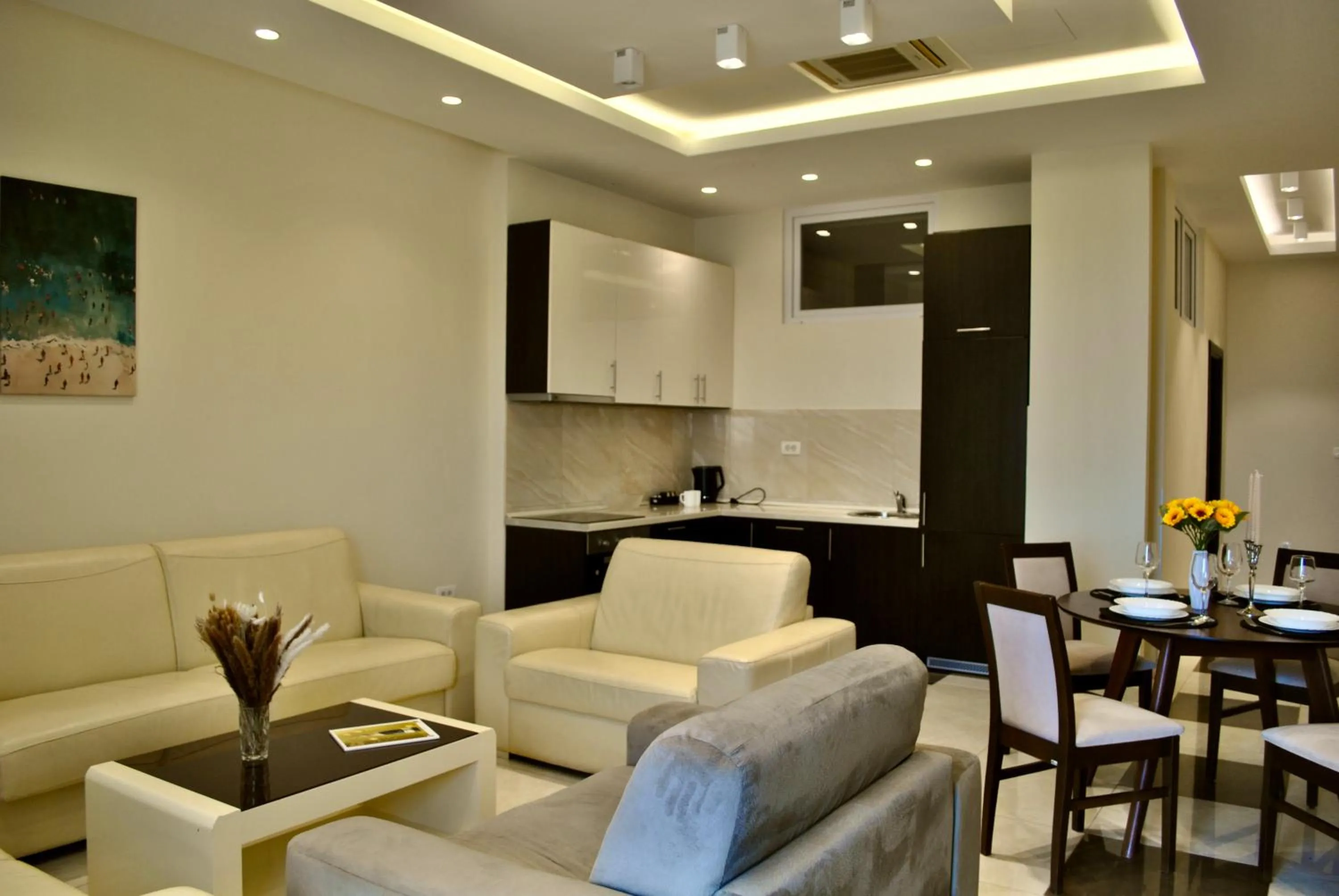 Shine residence