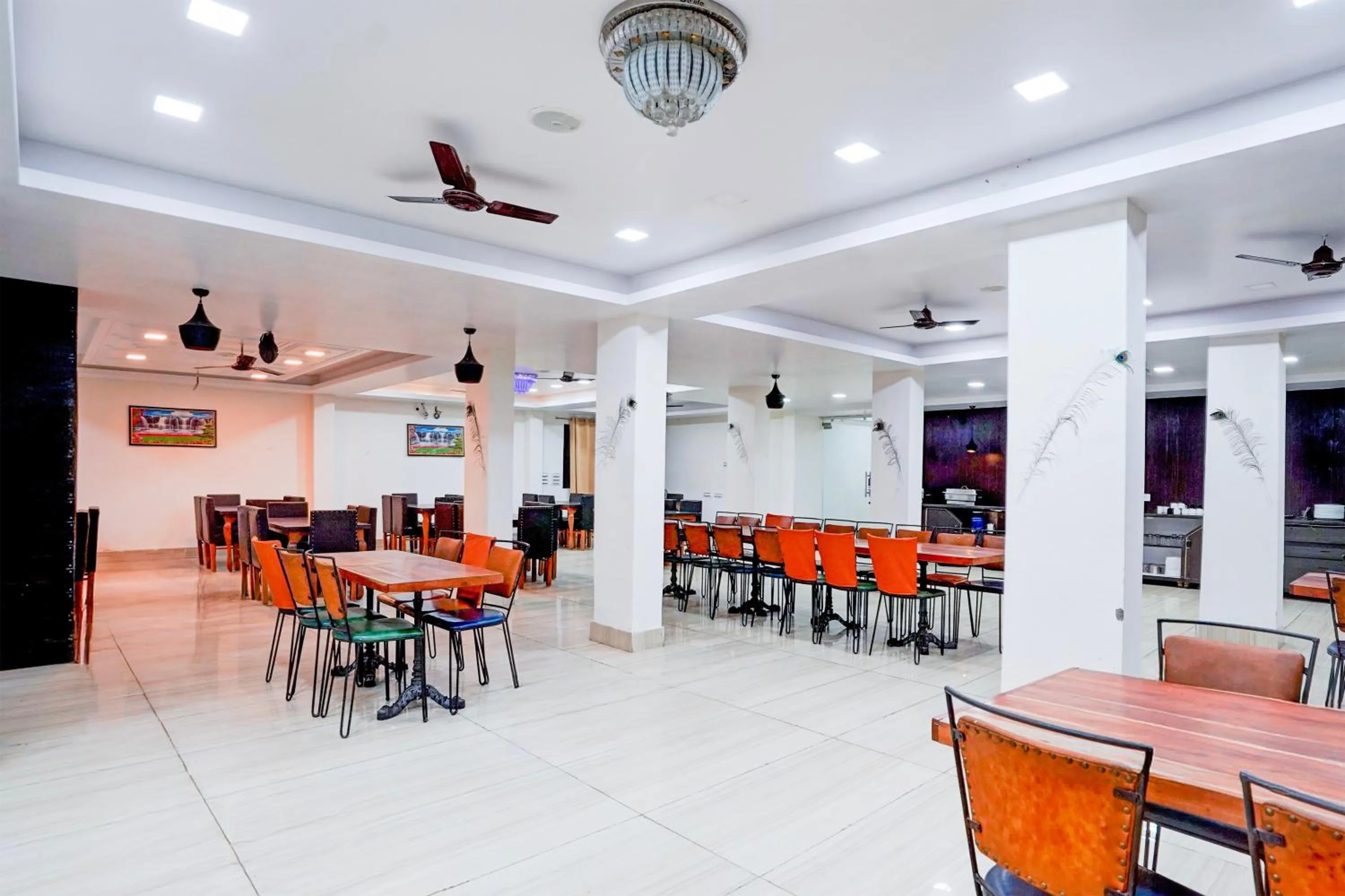 Lobby or reception in Townhouse Mall Road Near Library Chowk