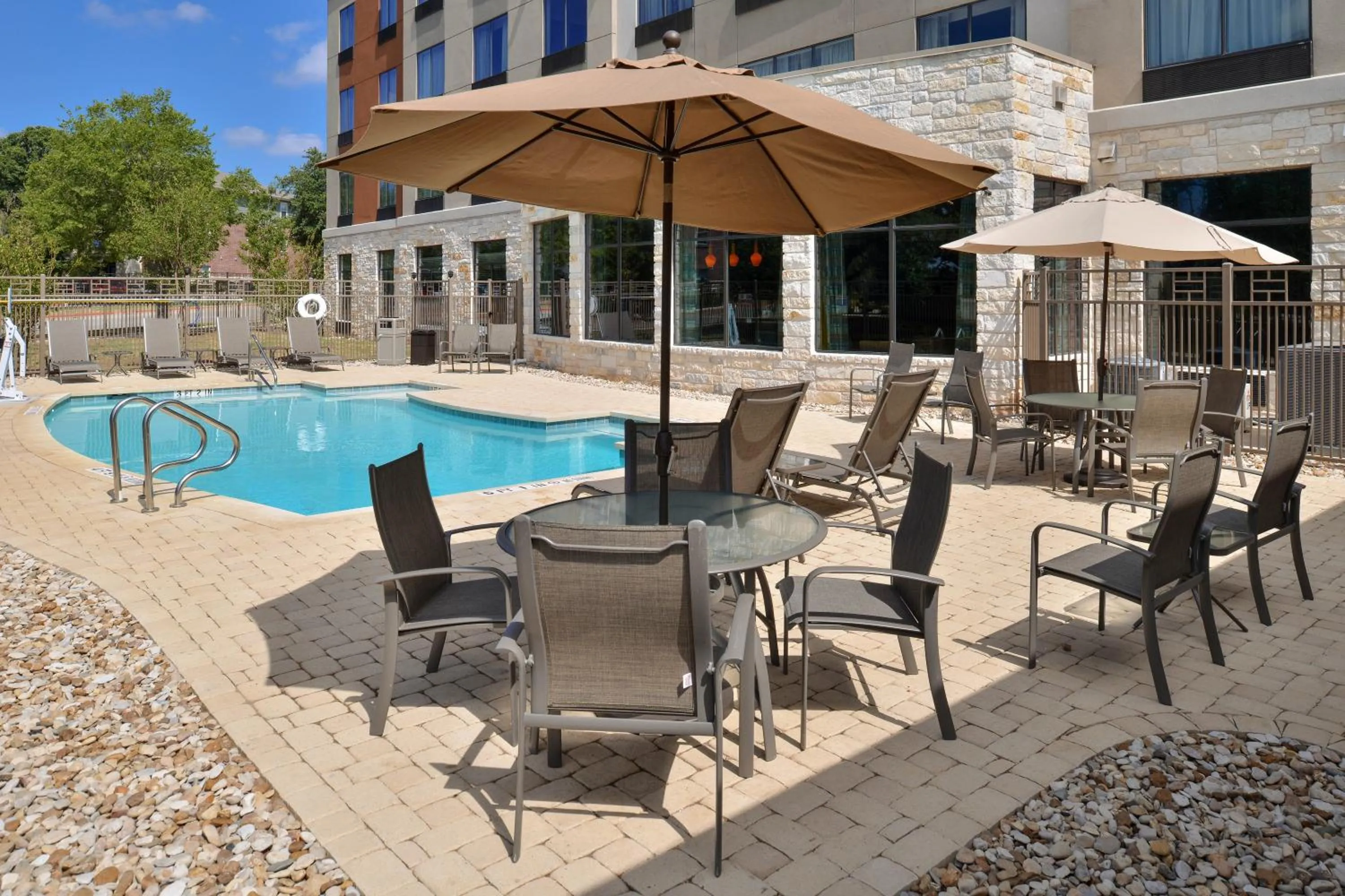 Swimming pool in Holiday Inn Express & Suites Austin South by IHG