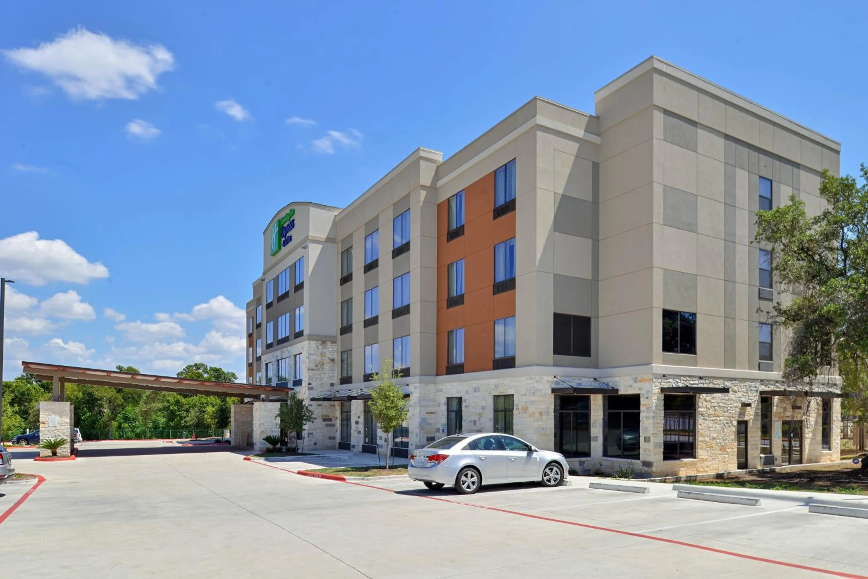 Property building in Holiday Inn Express & Suites Austin South by IHG