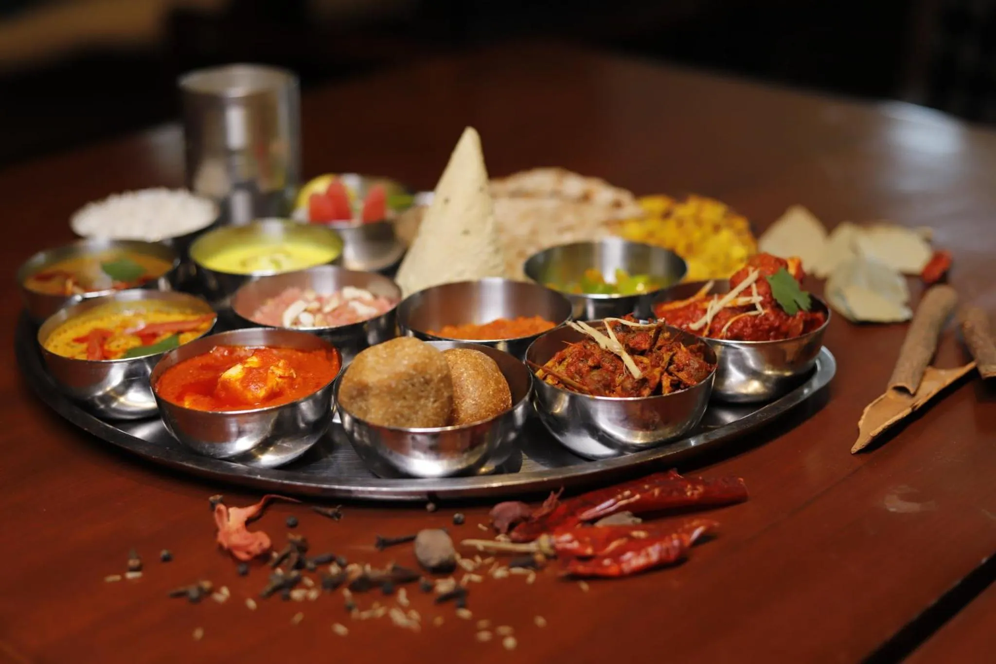 Restaurant/places to eat in Holiday Inn Jaipur City Centre by IHG