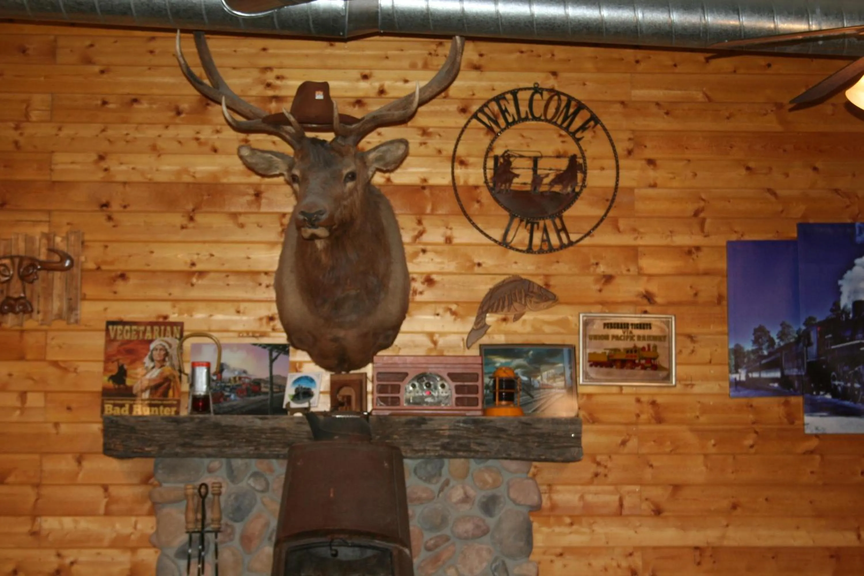 Restaurant/places to eat in Hatch Station Bryce Canyon