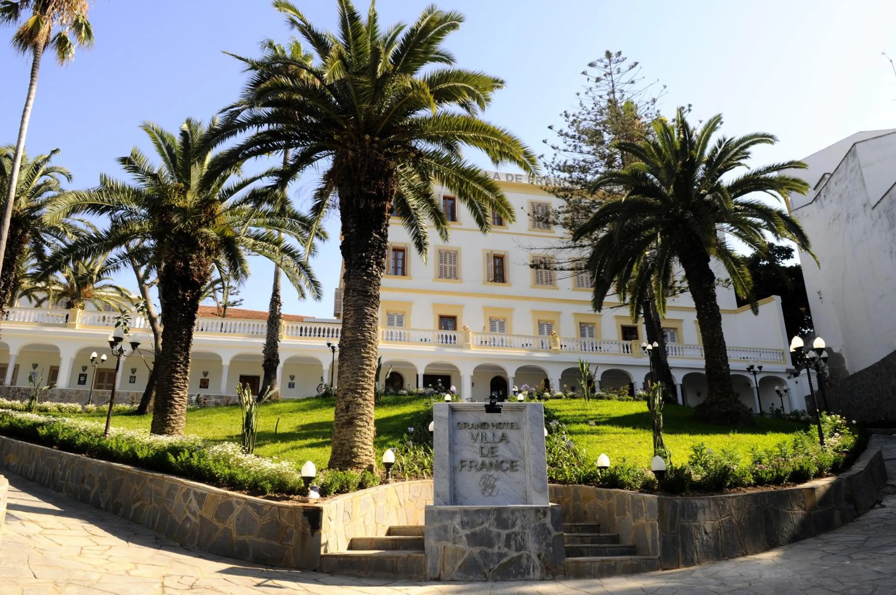Facade/entrance in Grand Hotel Villa de France