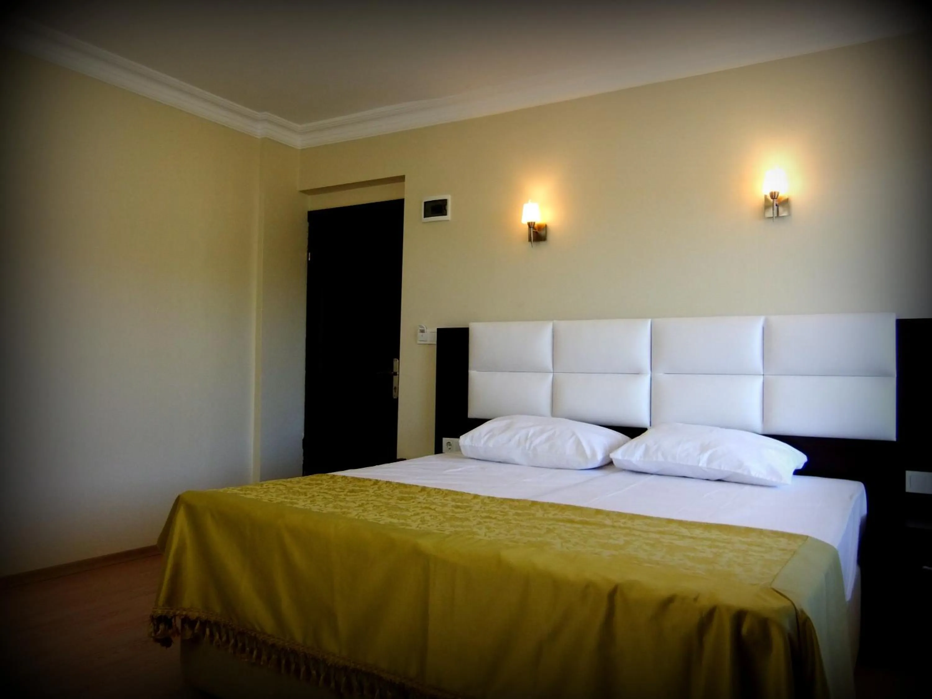 Photo of the whole room in Uzunhan Hotel