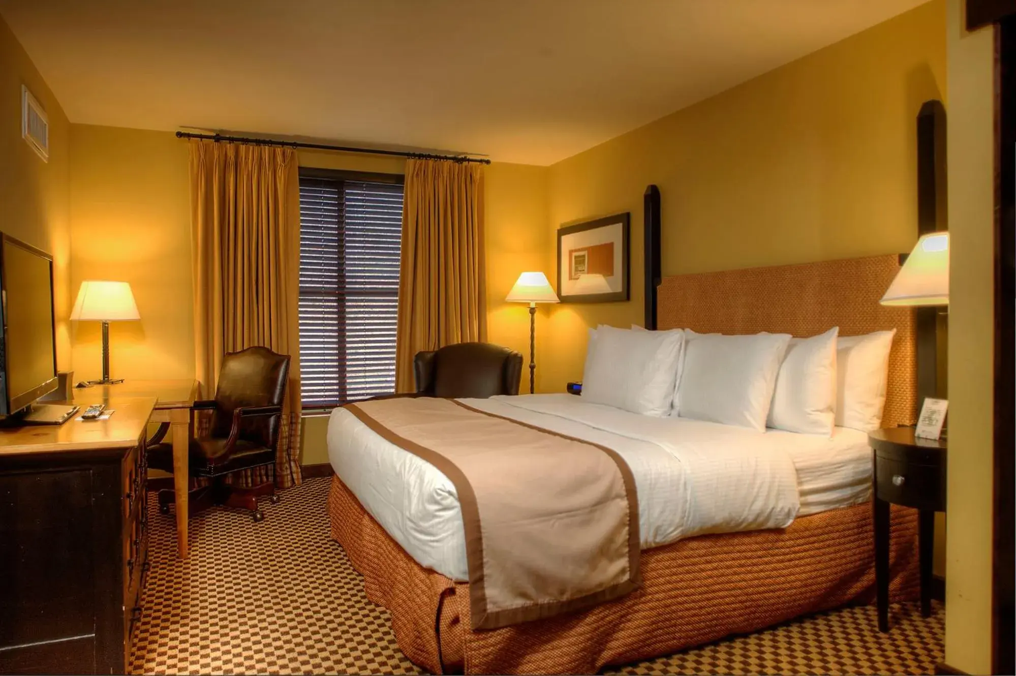 Bed in Bear Creek Mountain Resort Bed in Bear Creek Mountain Resort