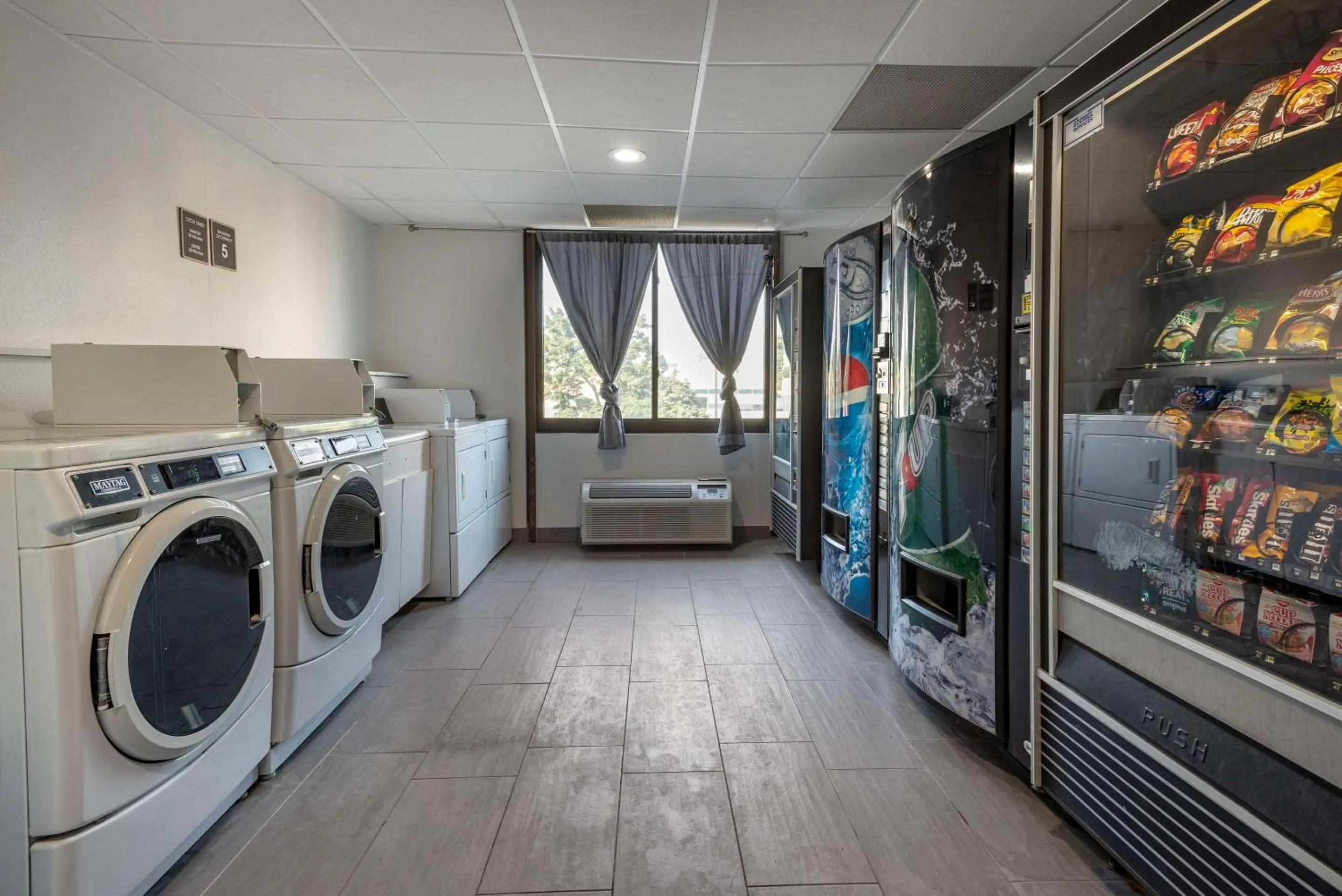 Other in Comfort Inn Philadelphia International Airport West