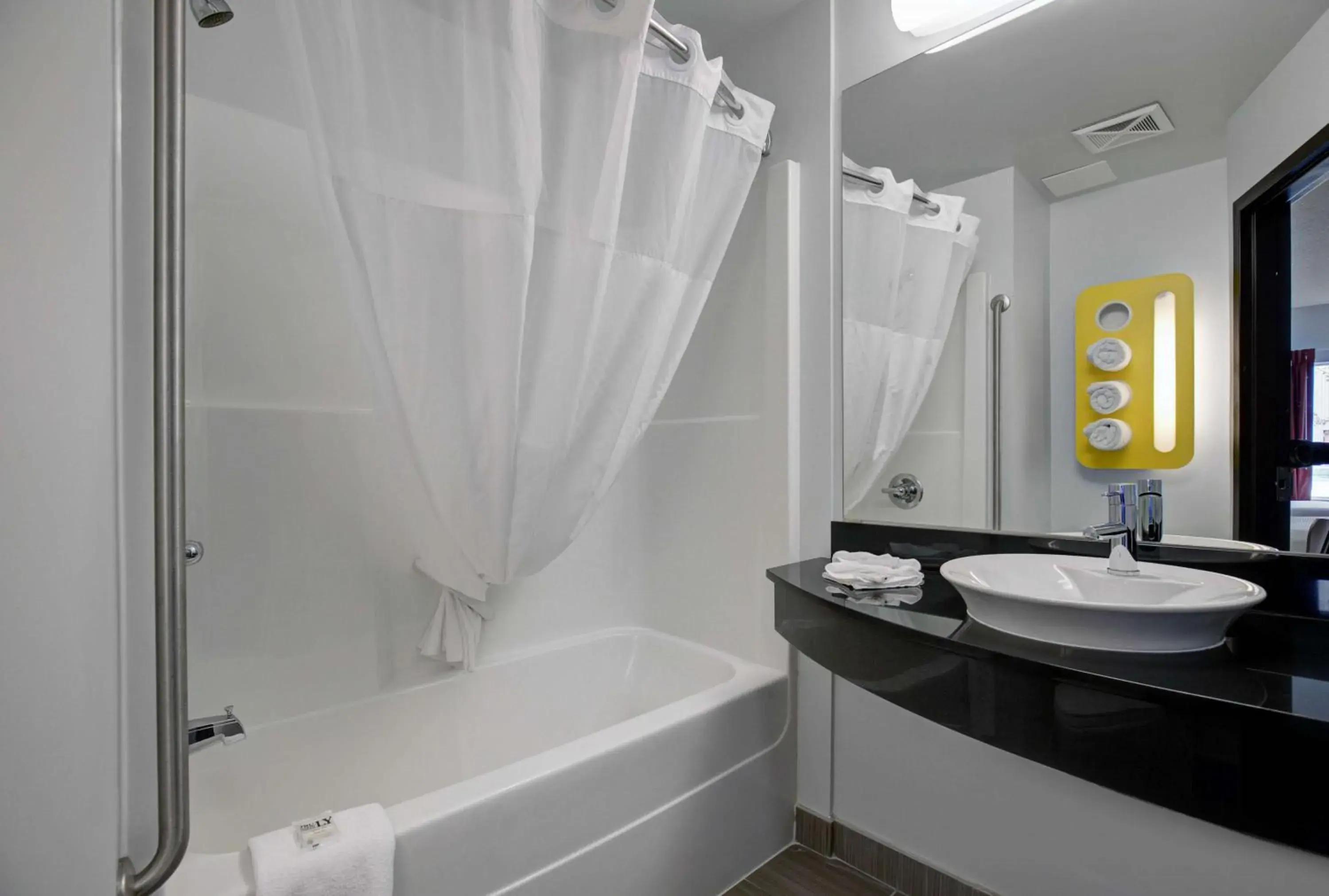 Bathroom in Motel 6 Airdrie Bathroom in Motel 6 Airdrie