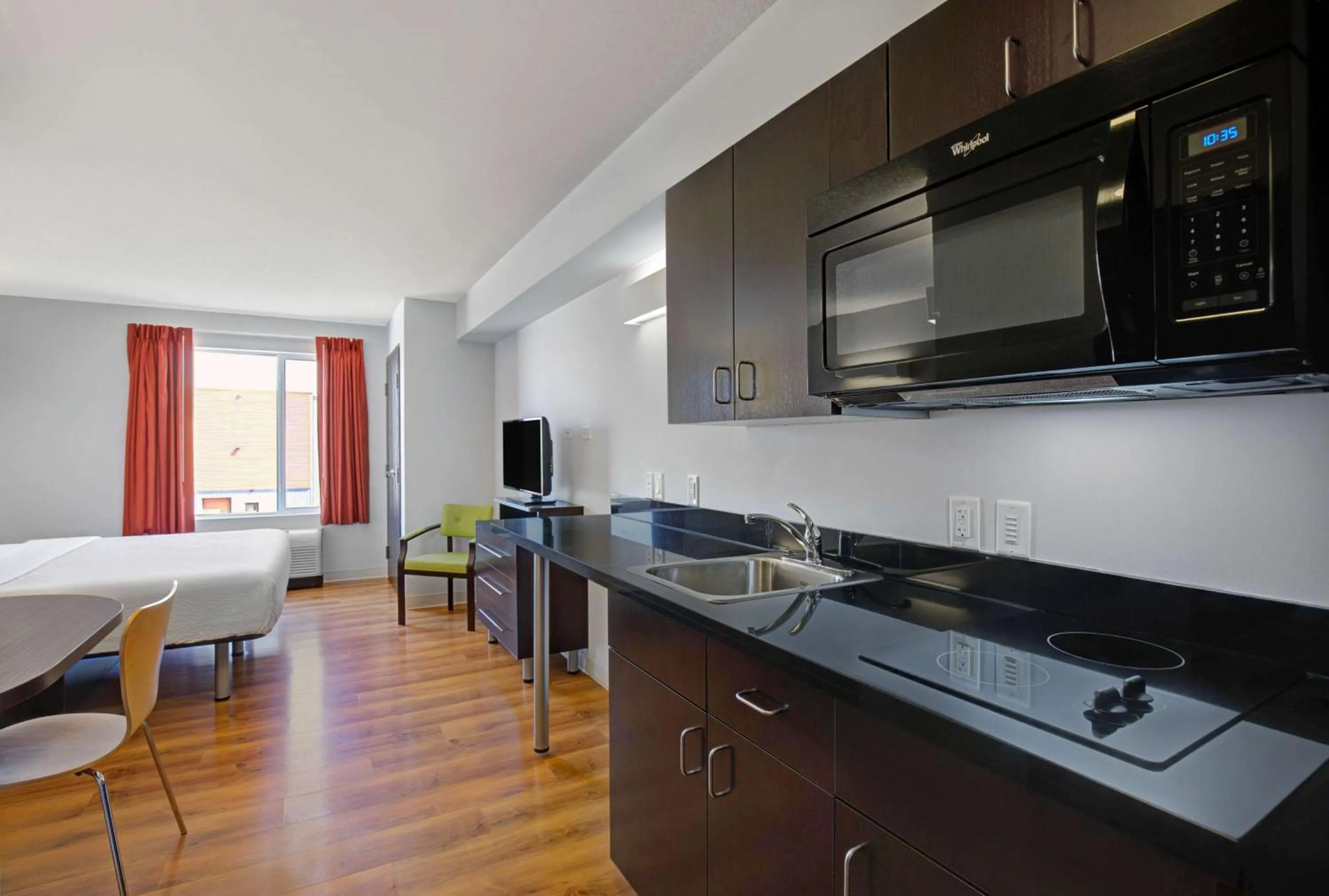 Bedroom in Motel 6 Airdrie