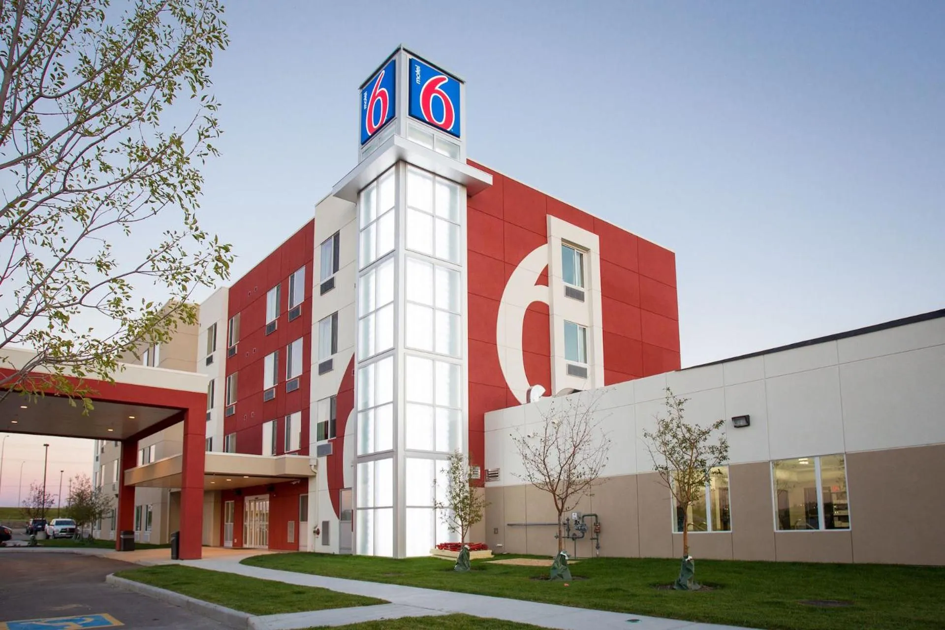 Property building in Motel 6 Airdrie