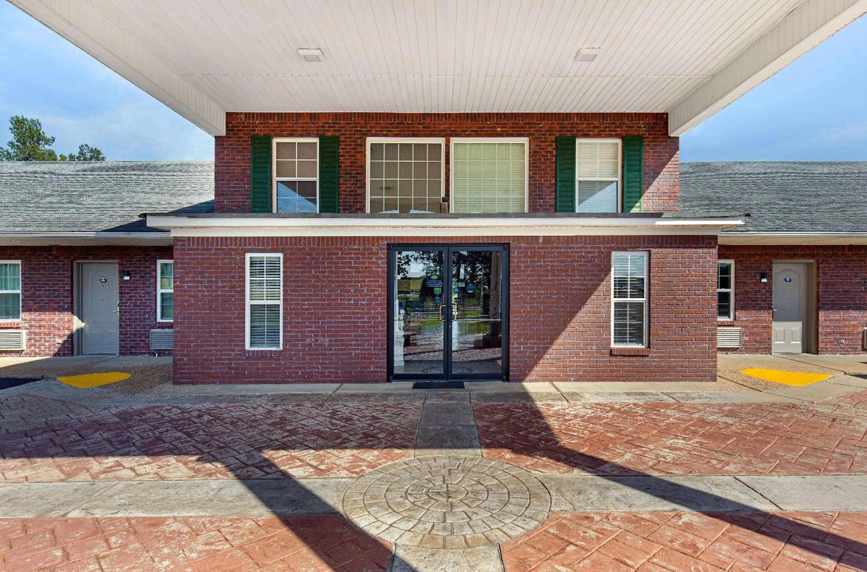 Property building in Days Inn by Wyndham Savannah