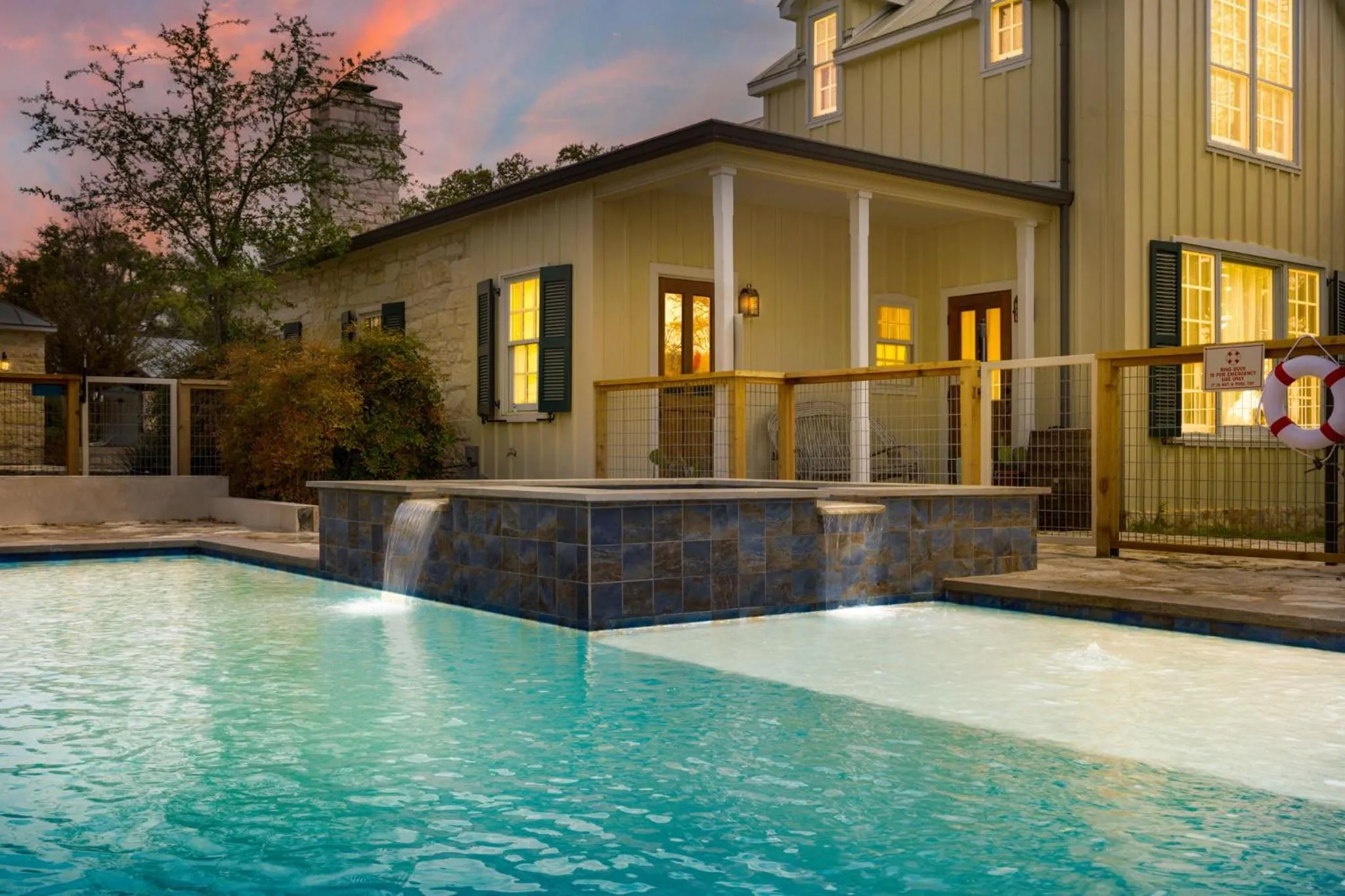 Swimming pool in Coco at Sunset Valley Ranch