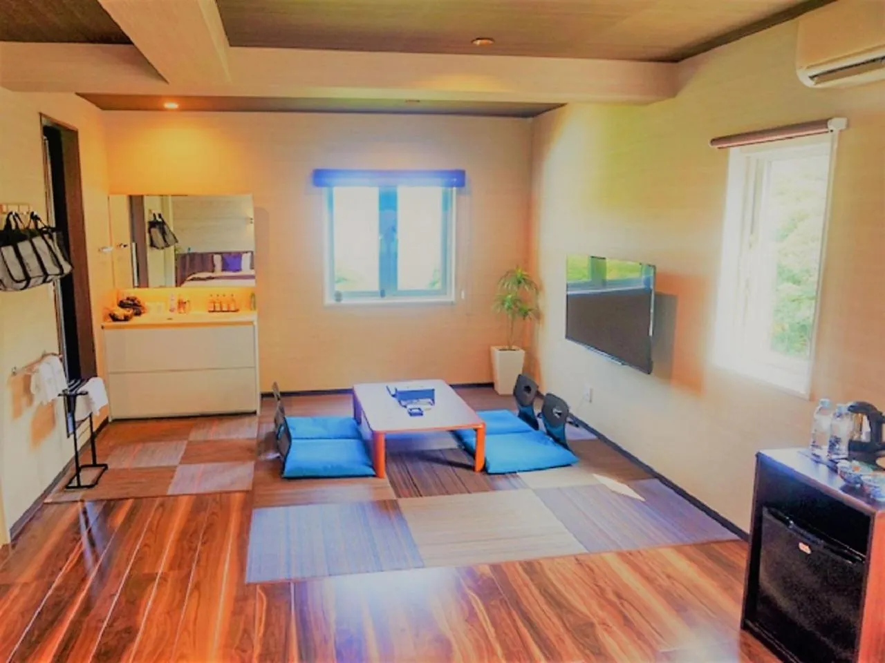 Photo of the whole room, Bed in LiVEMAX RESORT Izu Shimoda