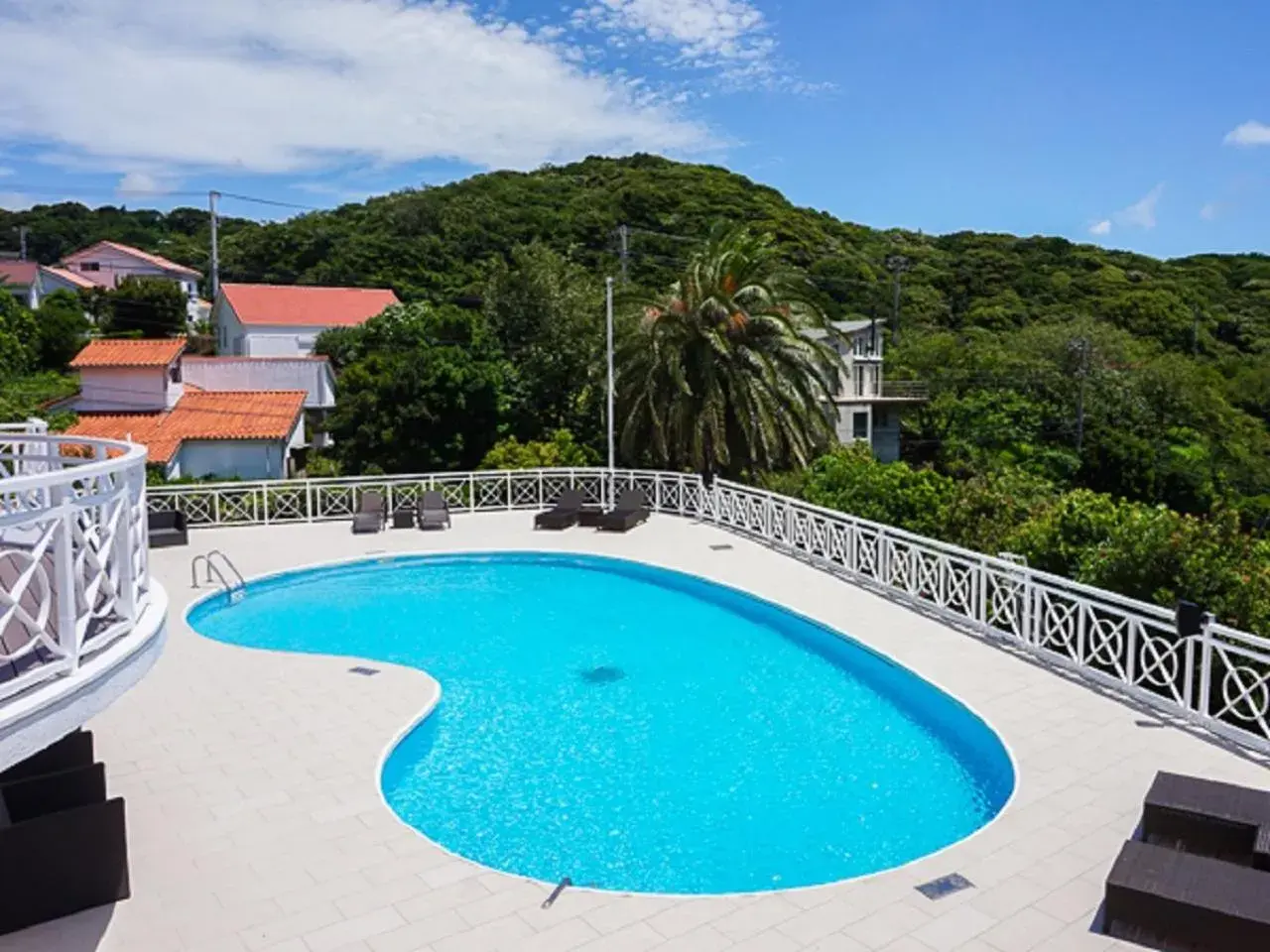 Pool view in LiVEMAX RESORT Izu Shimoda Pool view in LiVEMAX RESORT Izu Shimoda