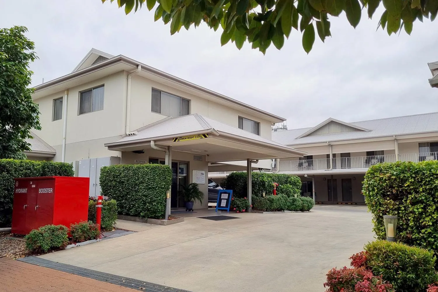 Property building in Chinchilla Downtown Motor Inn