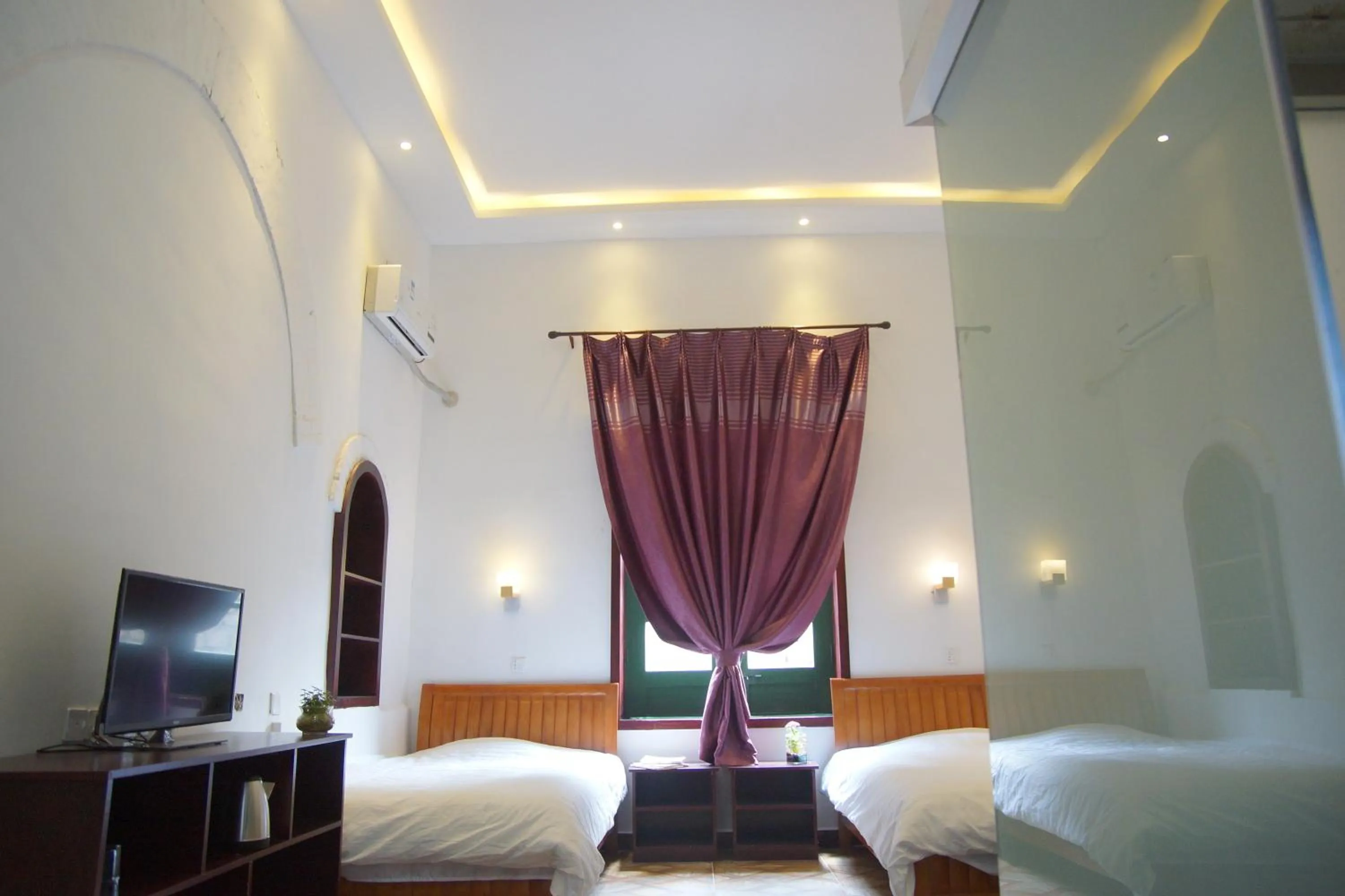 Bed in Jinan Mountain and Sea Culture Hotel