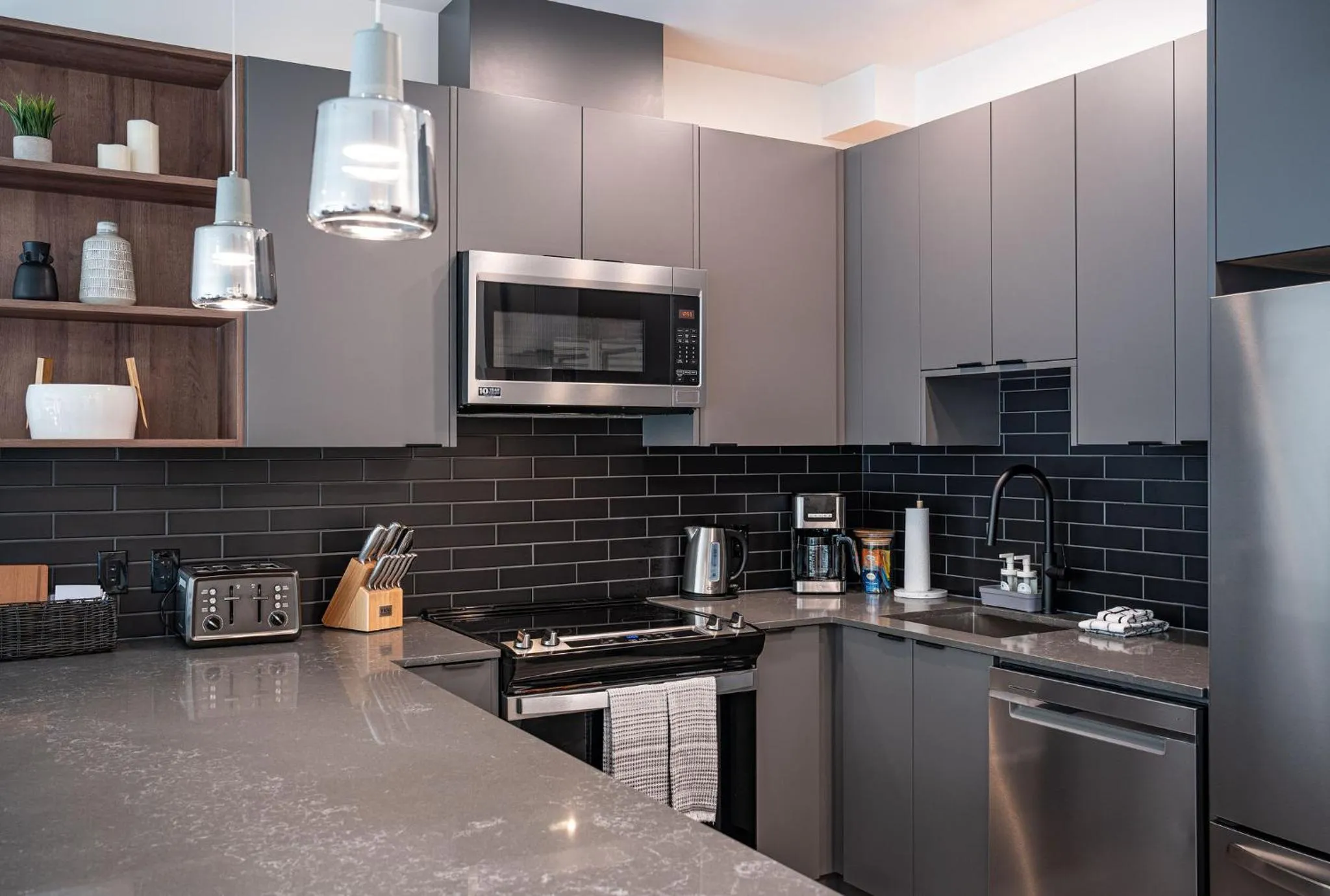 Mountainview Escape by Revelstoke Vacations