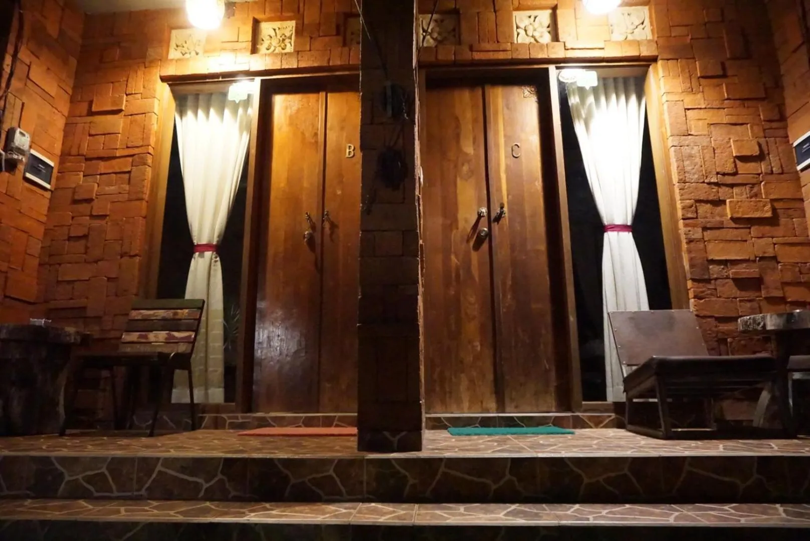 Facade/entrance in Louto Dmell Villa & Guesthouse