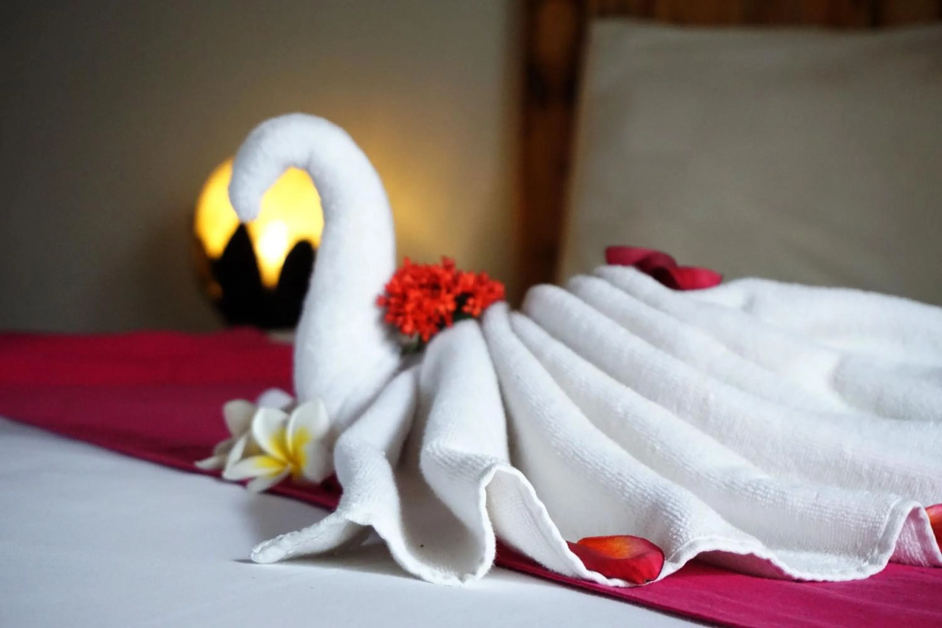 Decorative detail, Bed in Louto Dmell Villa & Guesthouse