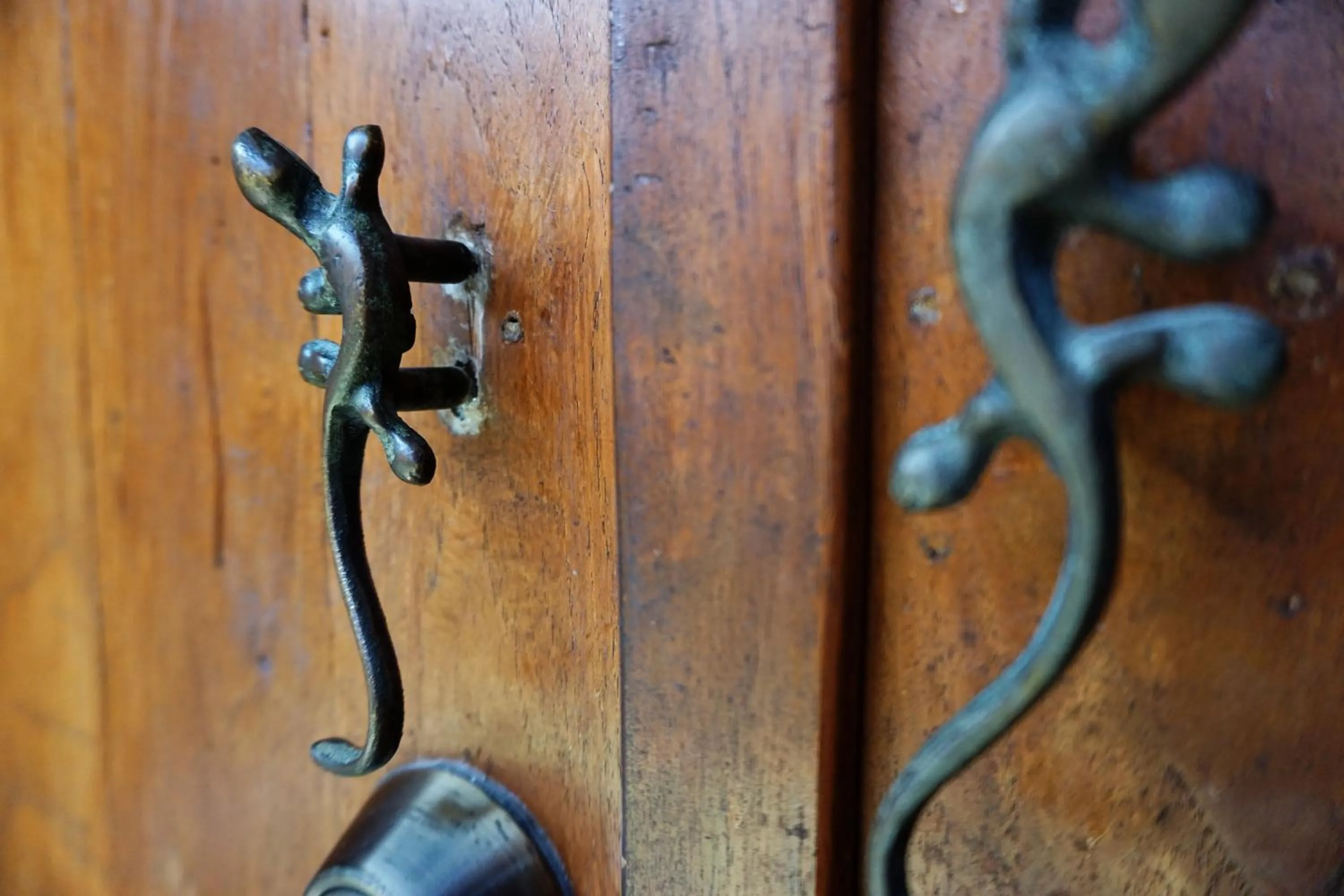 Decorative detail in Louto Dmell Villa & Guesthouse