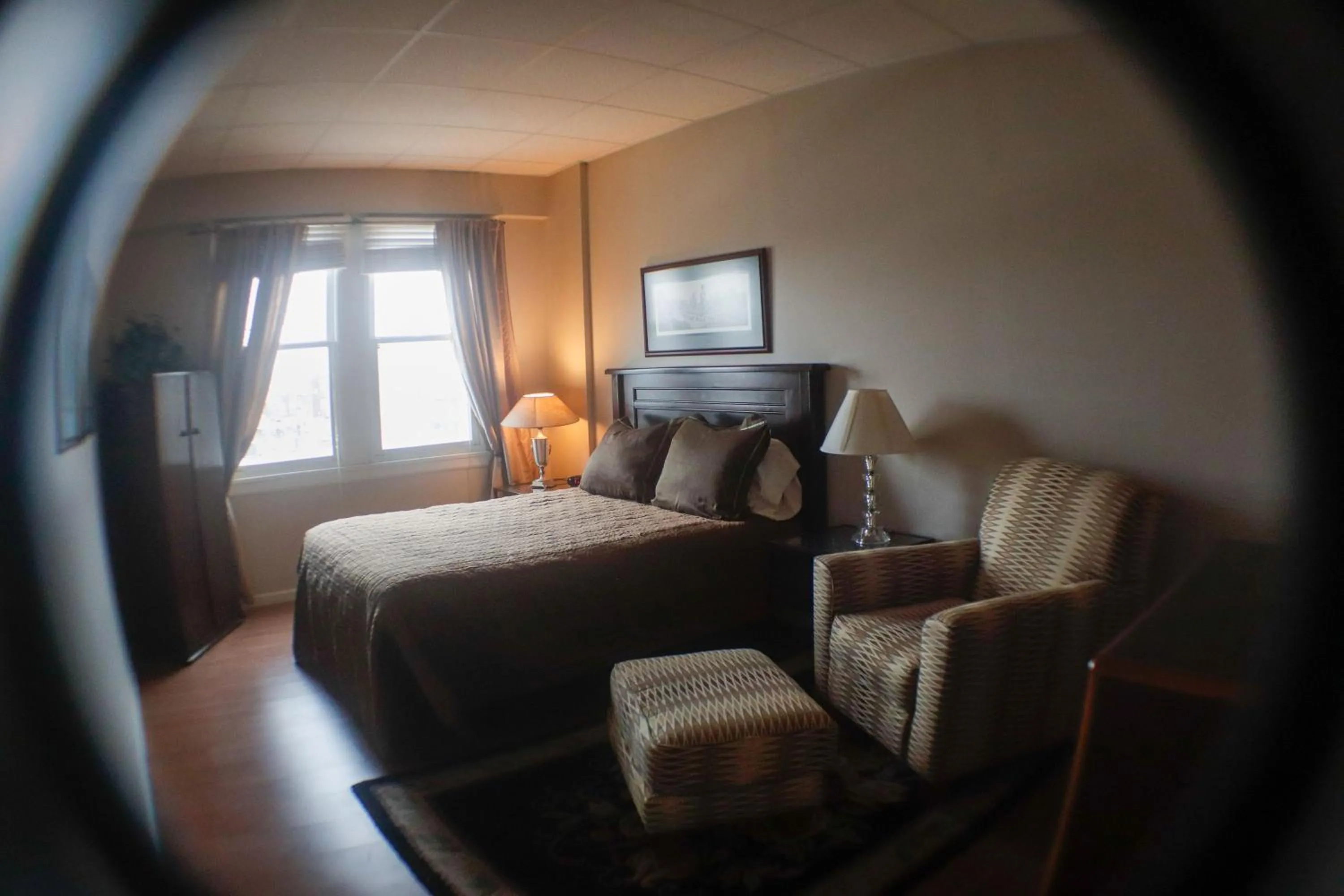 Bed in Fountainview Inn