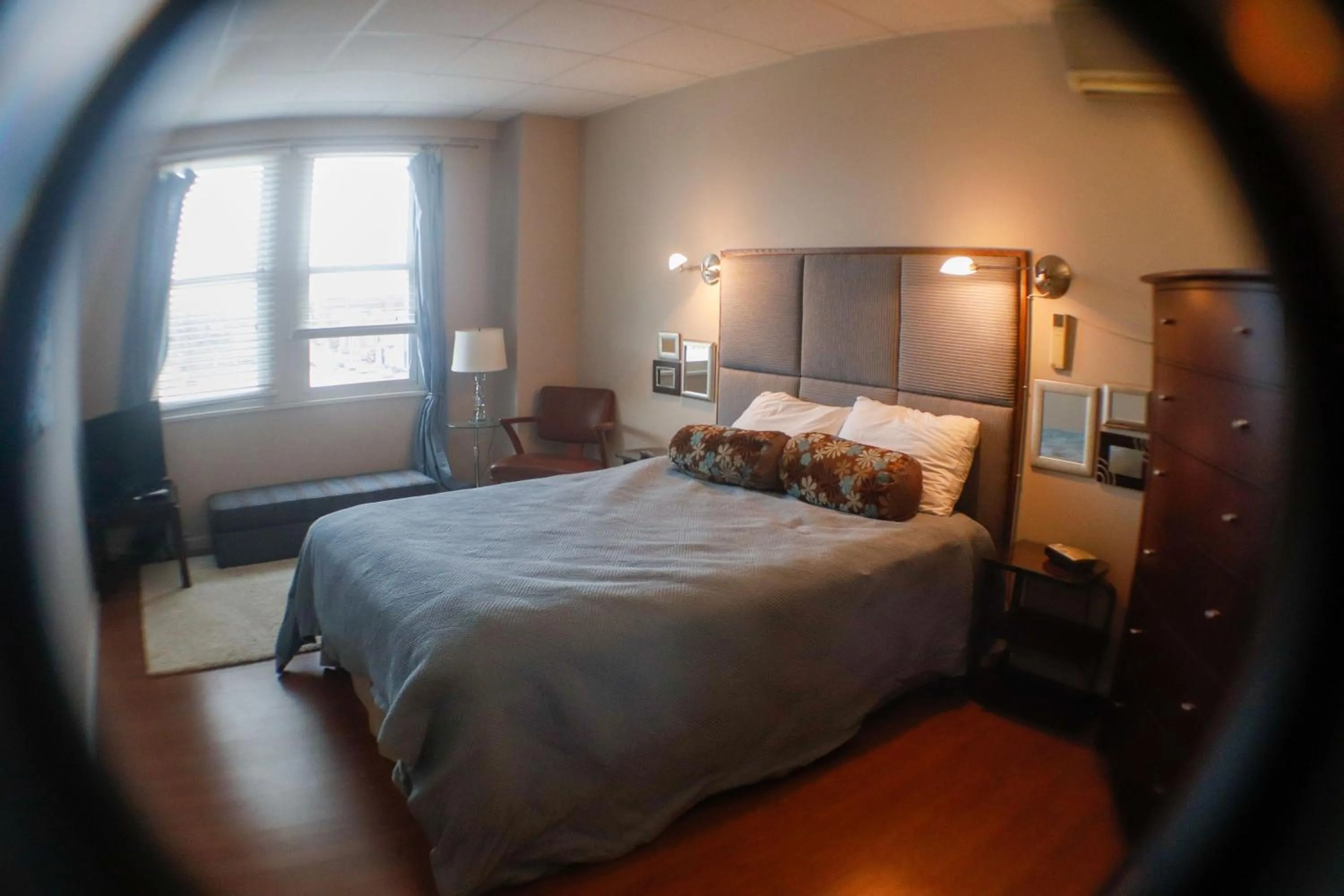 Bed in Fountainview Inn