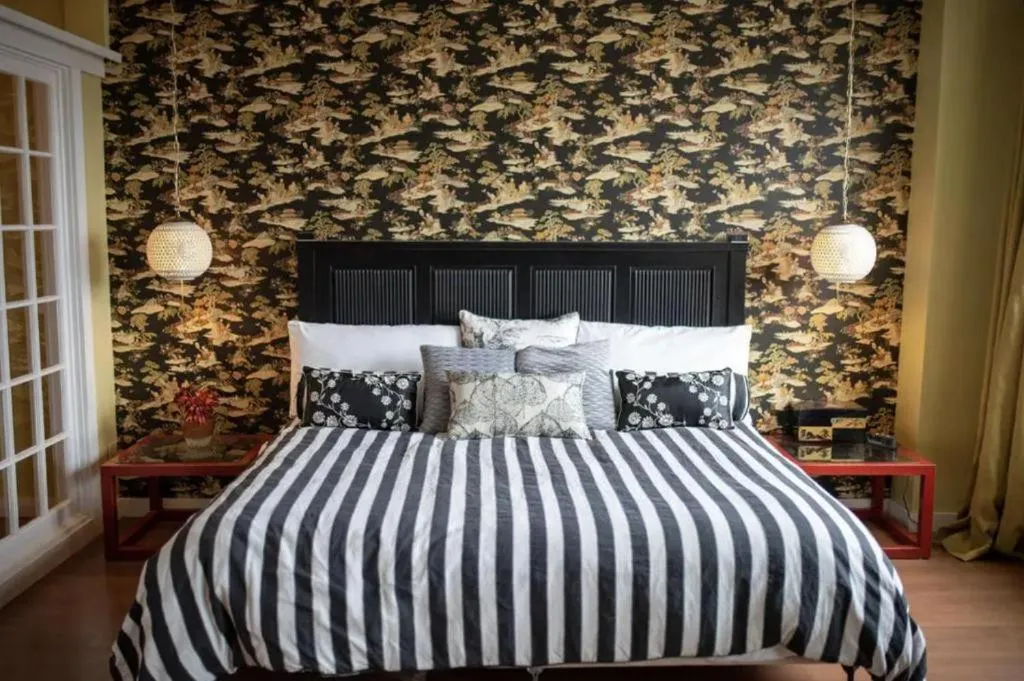 Bedroom, Bed in Fountainview Inn