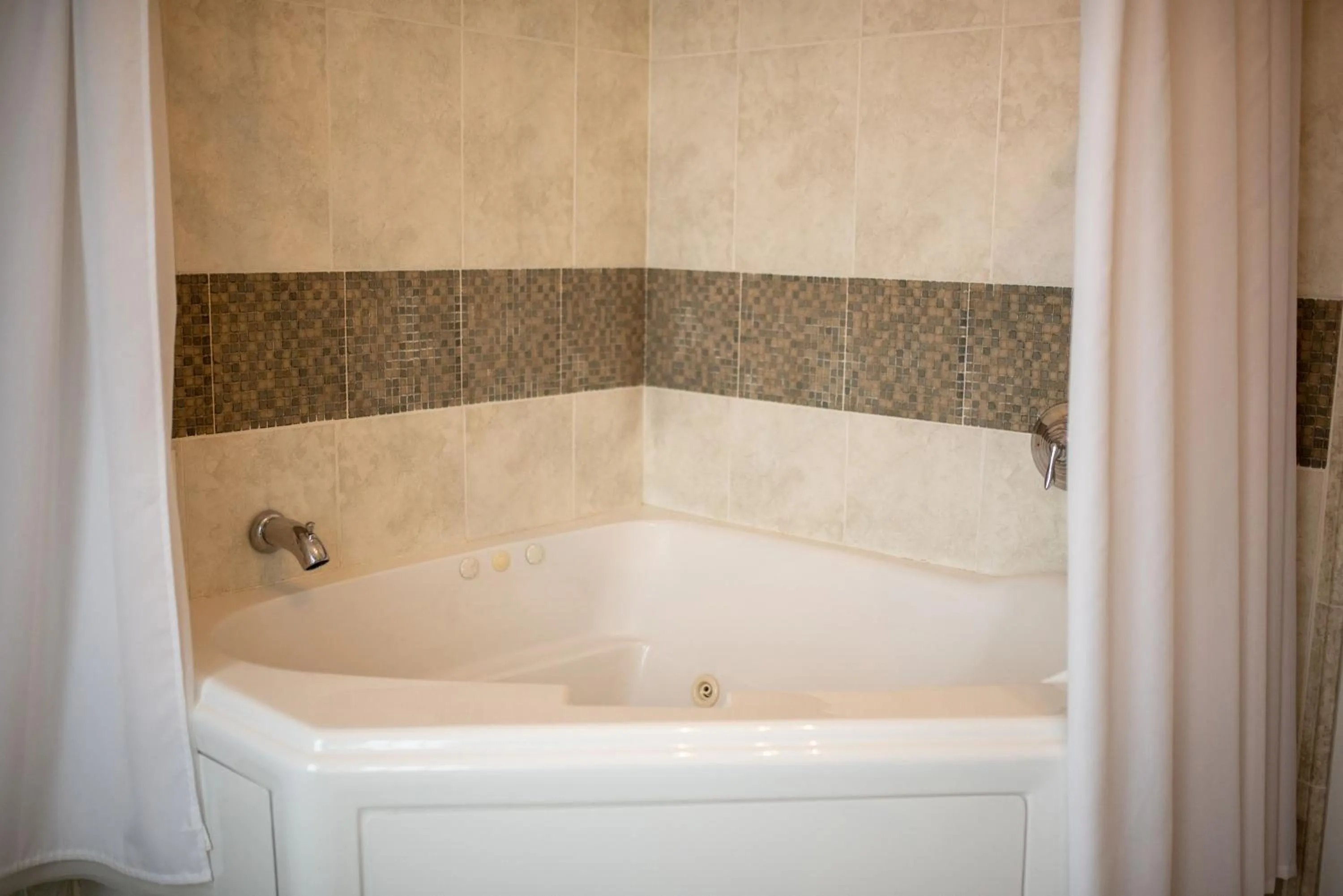 Bathroom in Fountainview Inn